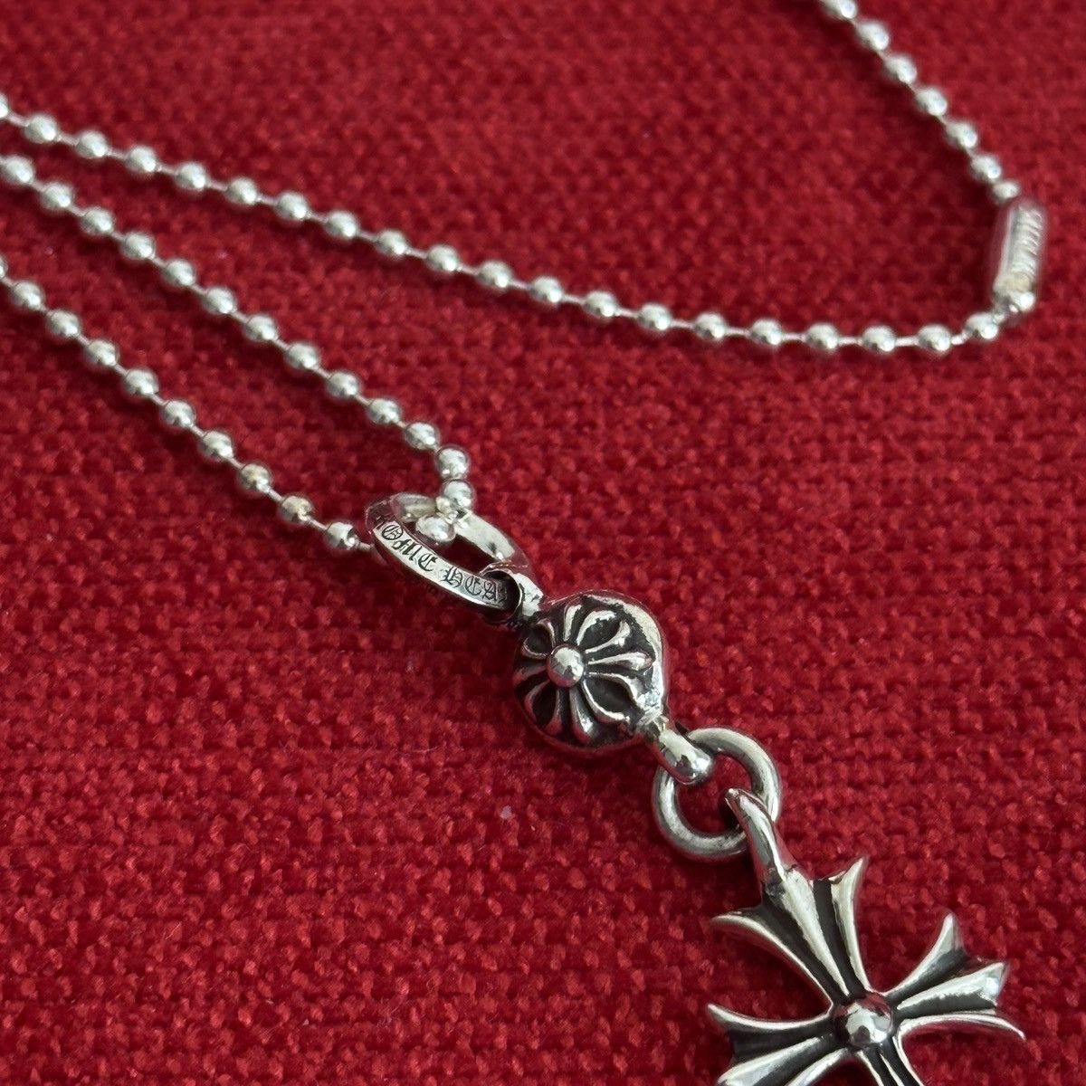 Chrome Hearts Chrome Hearts tiny cross necklace Size ONE SIZE - 5 Thumbnail