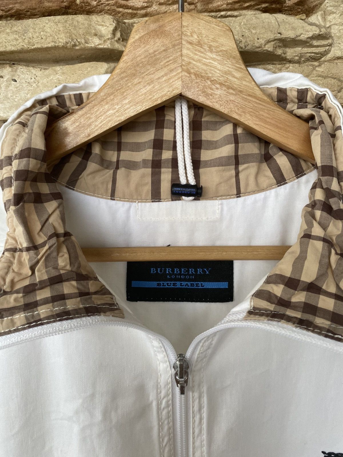 Burberry Vintage Burberry Nova Check Black Label Windbreaker Jacket Size US L / EU 52-54 / 3 - 3 Thumbnail