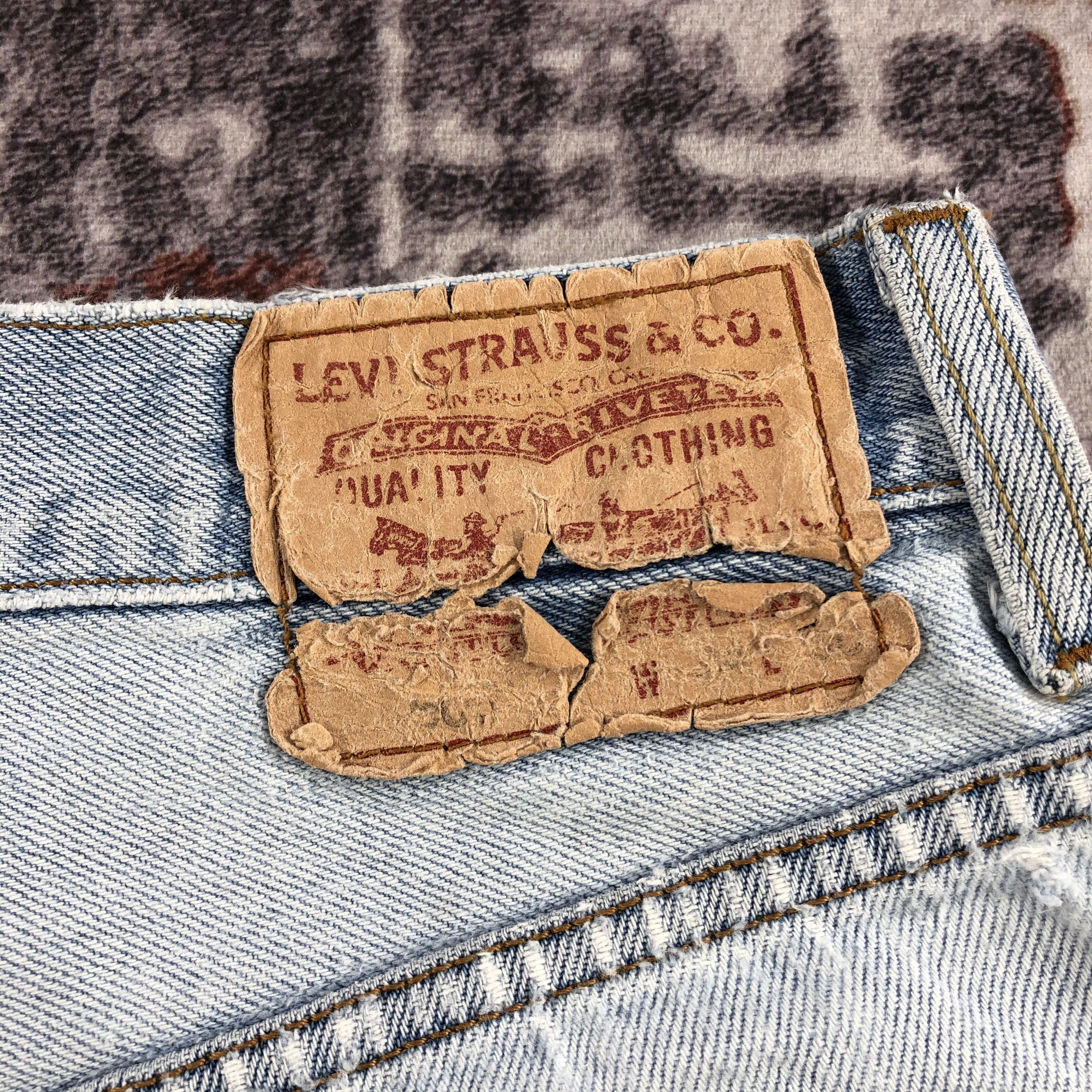 Levi's × Vintage Vintage Light Wash Levis 505 Jeans-JM2693 Size US 35 - 8 Thumbnail