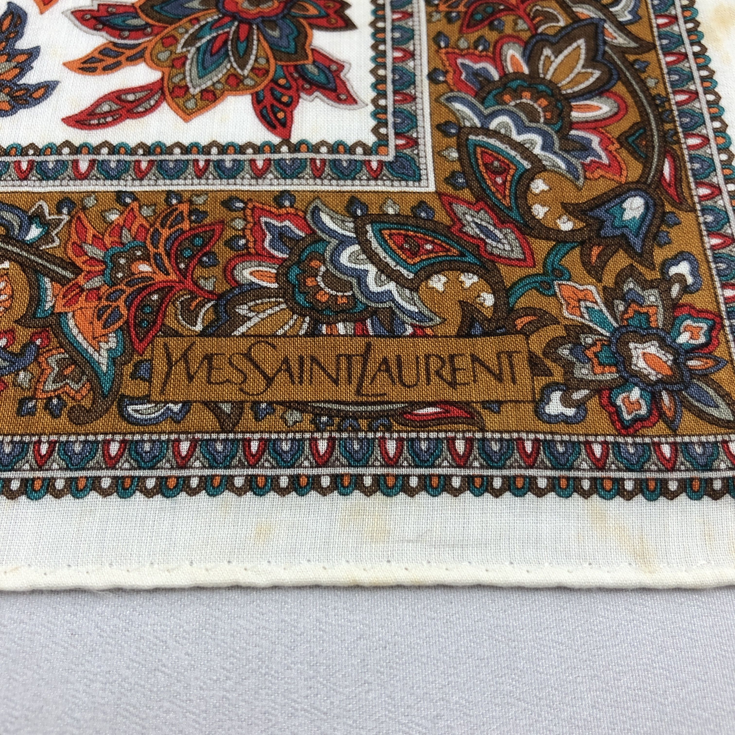 Yves Saint Laurent YSL Floral Handkerchief Neckerchief Bandana H3046 Size ONE SIZE - 3 Thumbnail