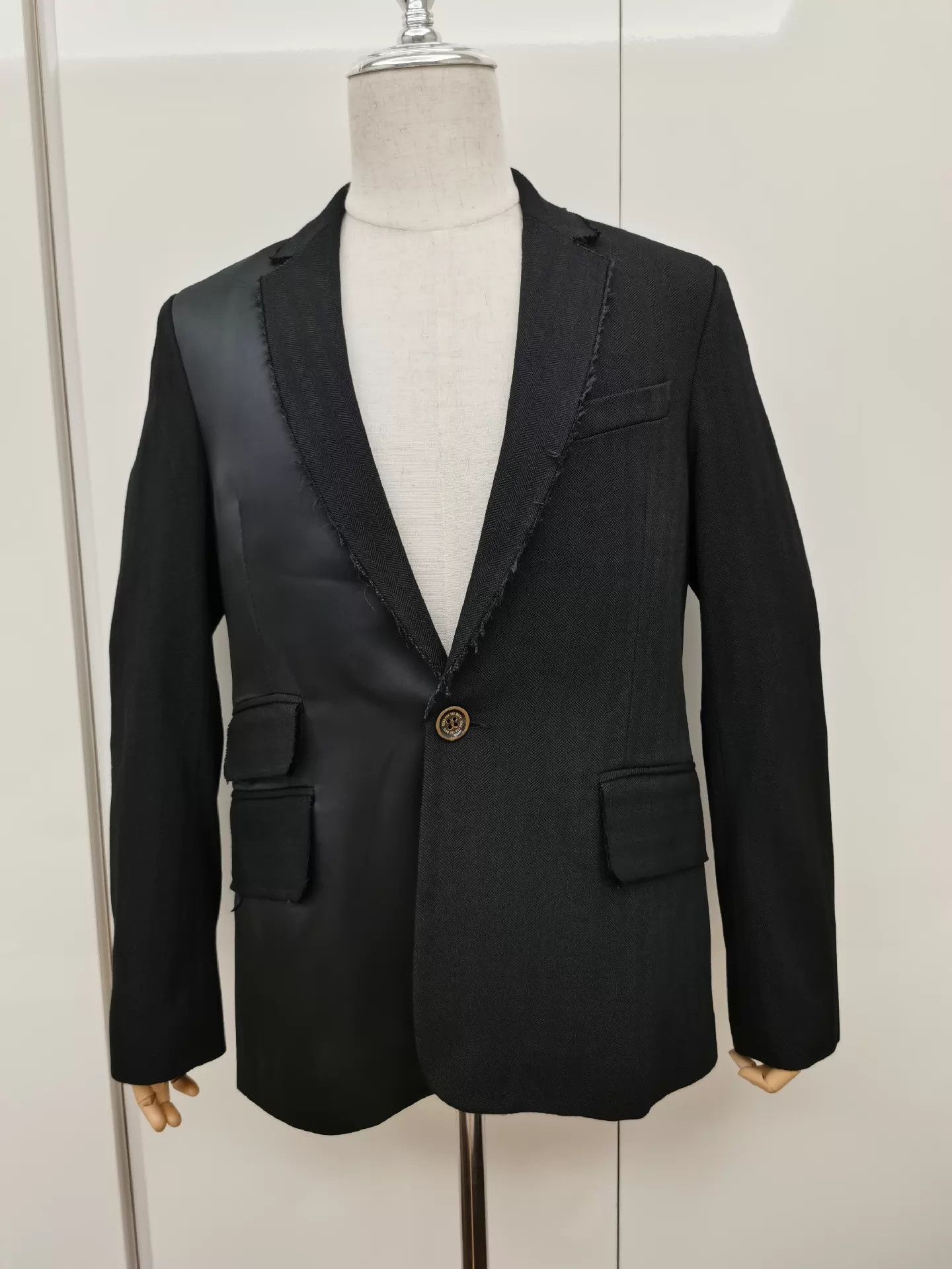 SOFTMACHINE SFTM Asymmetric Distressed Mixed Blazer 48 Size 48R - 1 Thumbnail