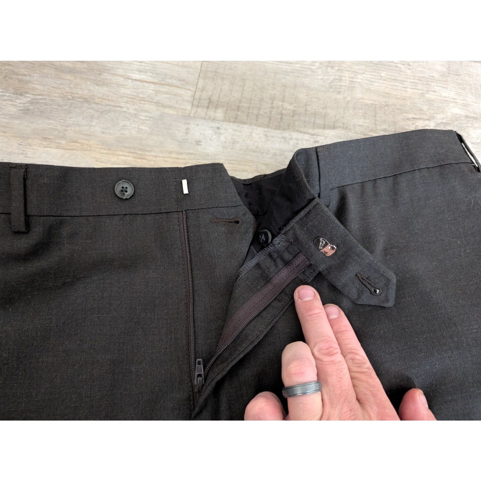 Jos. A. Bank Jos. A. Bank Traveler Wool Dress Pants Olive 42x30 Mens Slacks Formal Size US 42 / EU 58 - 6 Thumbnail