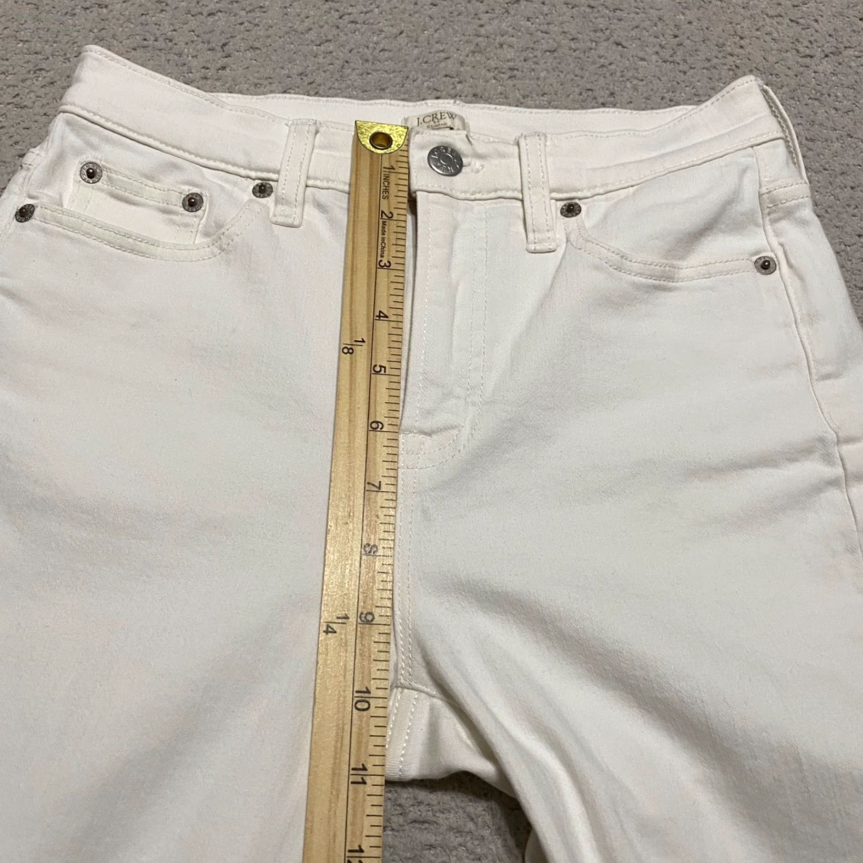 J.Crew VINTAGE J.CREW White Denim Light Wash Straight High Rise Jeans 26 Women Clean Modern Look Womens Jeans 26 in Inseam 24 in Cotton Polyester Spandex Size 26" / US 2 / IT 38 - 7 Thumbnail