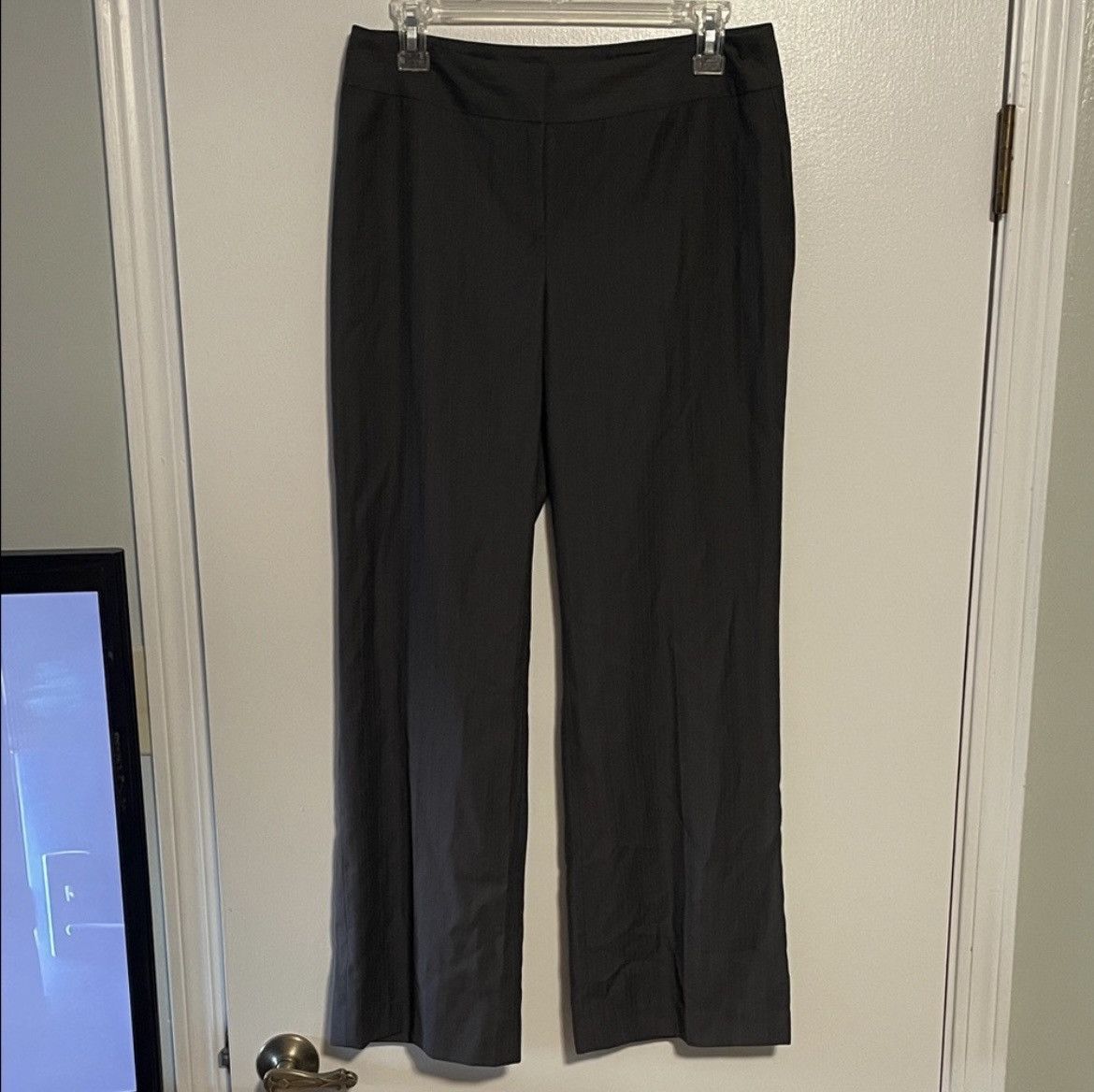 Jones New York Jones Wear Gray Pants Size 30" / US 8 / IT 44 - 1 Thumbnail