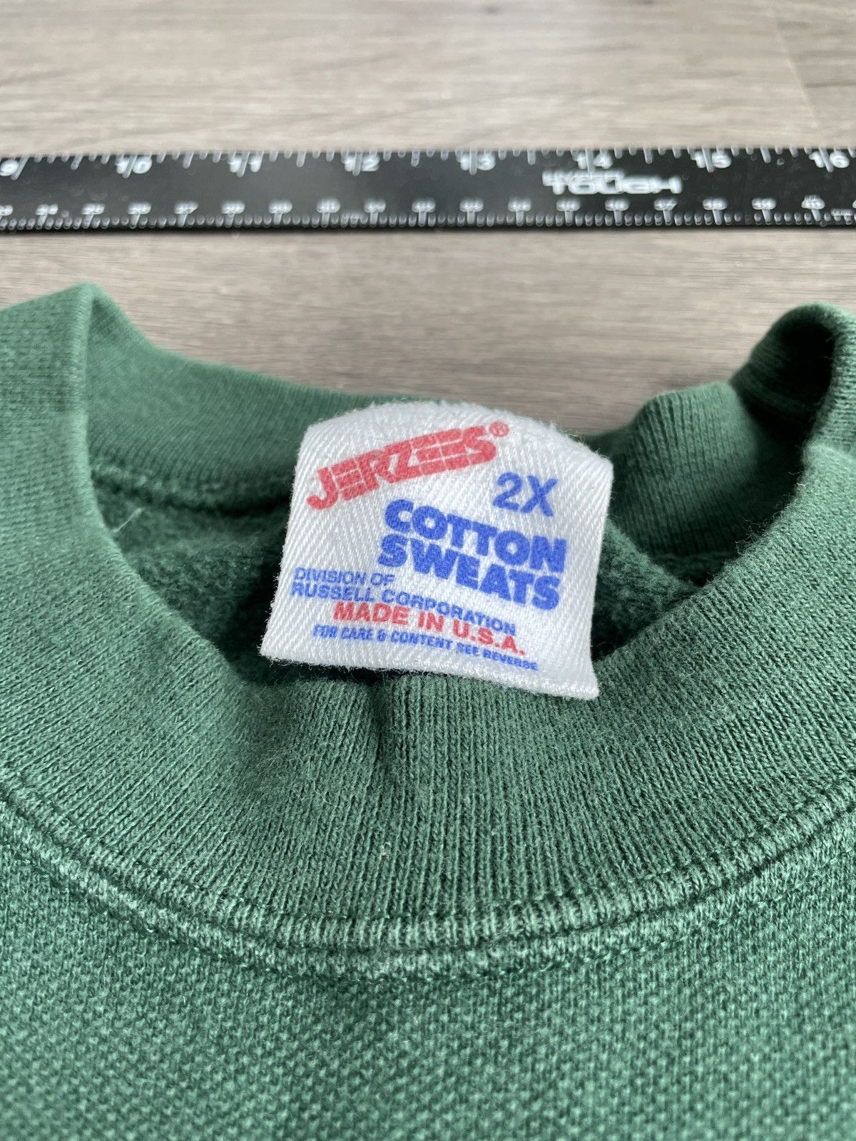 Jerzees × Vintage Vintage Land Rover “4 x 4 x Far Promo” T-shirt (Sz. XXL) Size US XXL / EU 58 / 5 - 3 Thumbnail