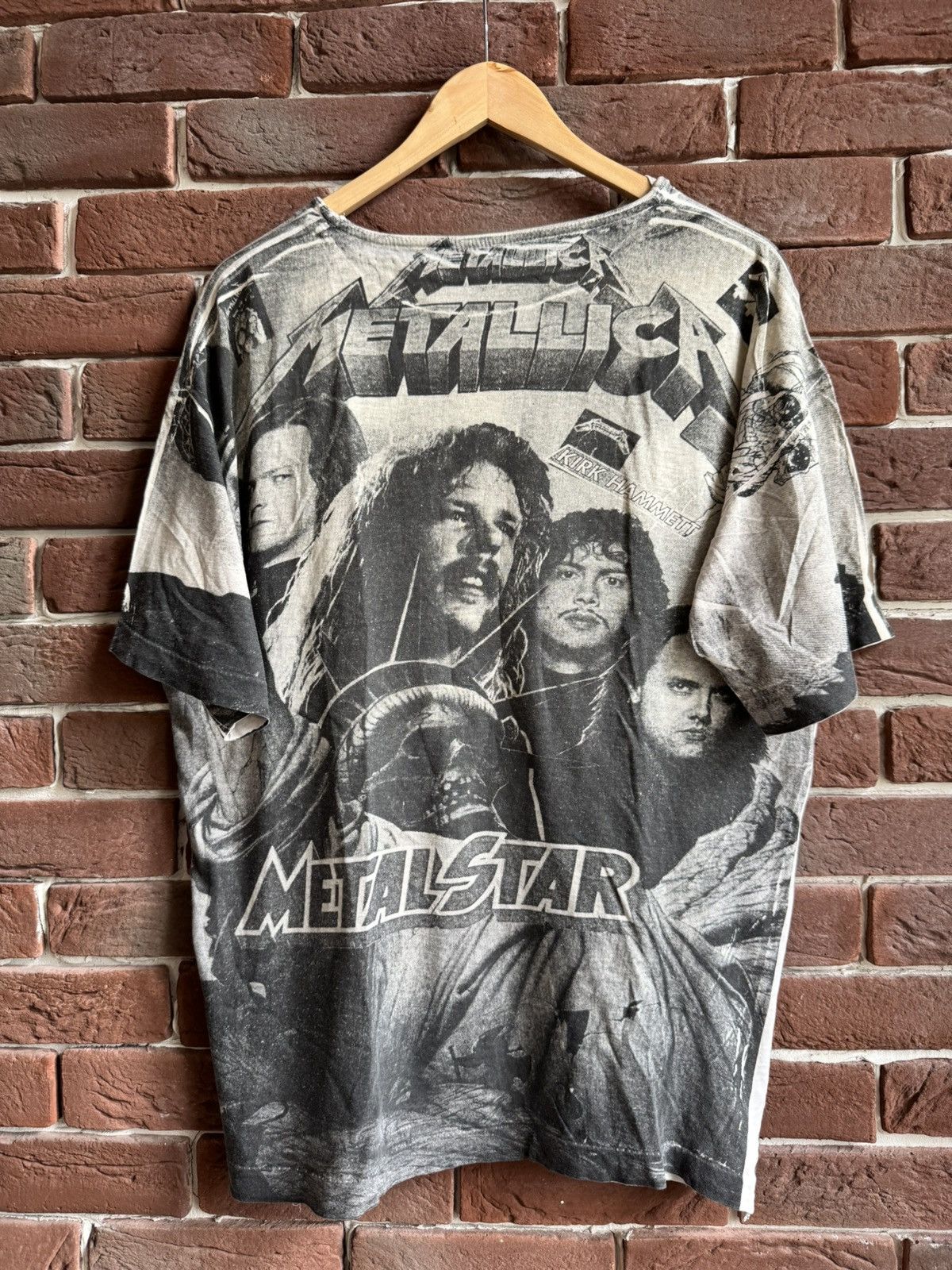 Band Tees Metallica Heavy Metal Band 90s Vintage T-Shirt Faded L Black Size US L / EU 52-54 / 3 - 2 Thumbnail