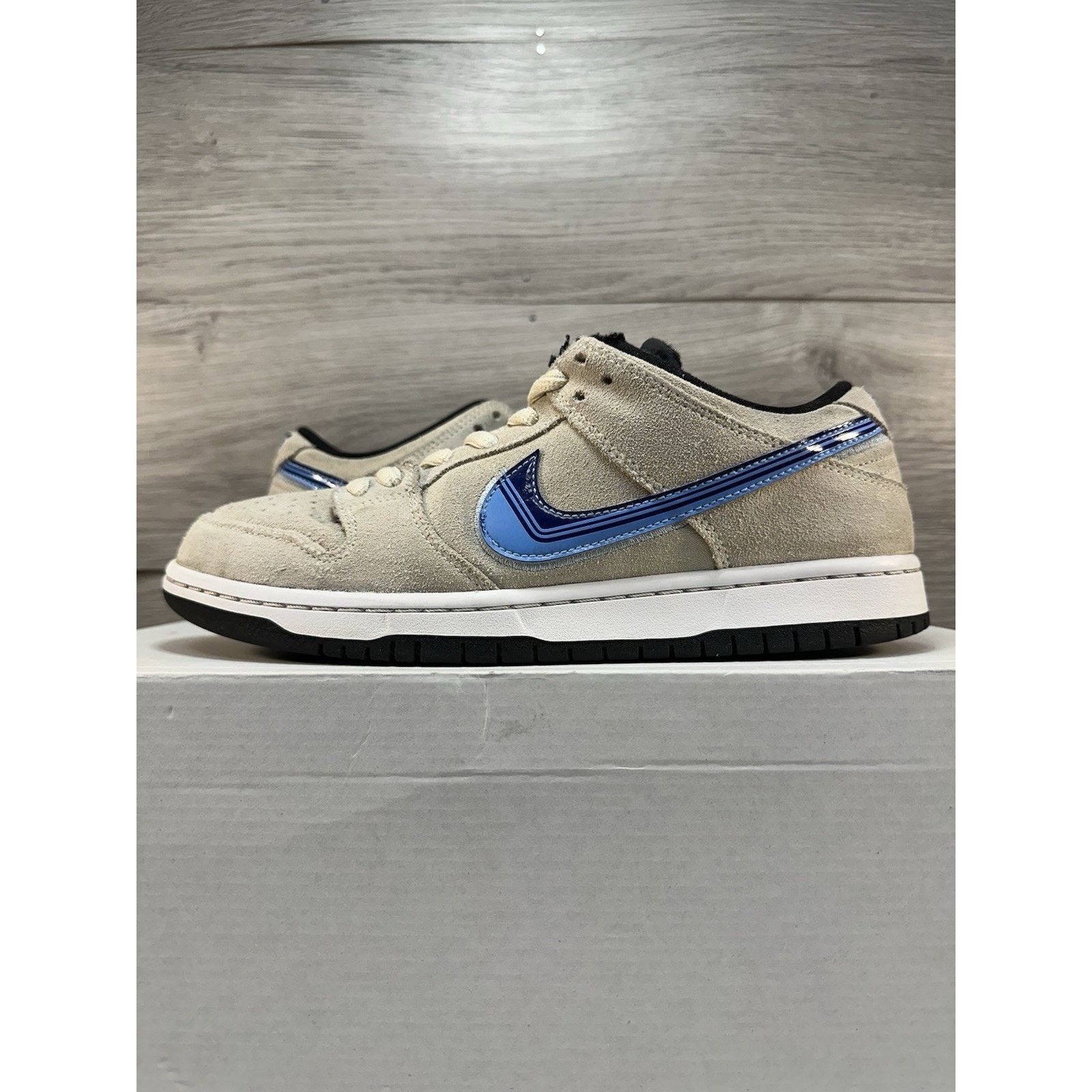 Nike Nike Dunk SB Low Truck It - Size 8.5 Size US 8.5 / EU 41-42 - 1 Thumbnail