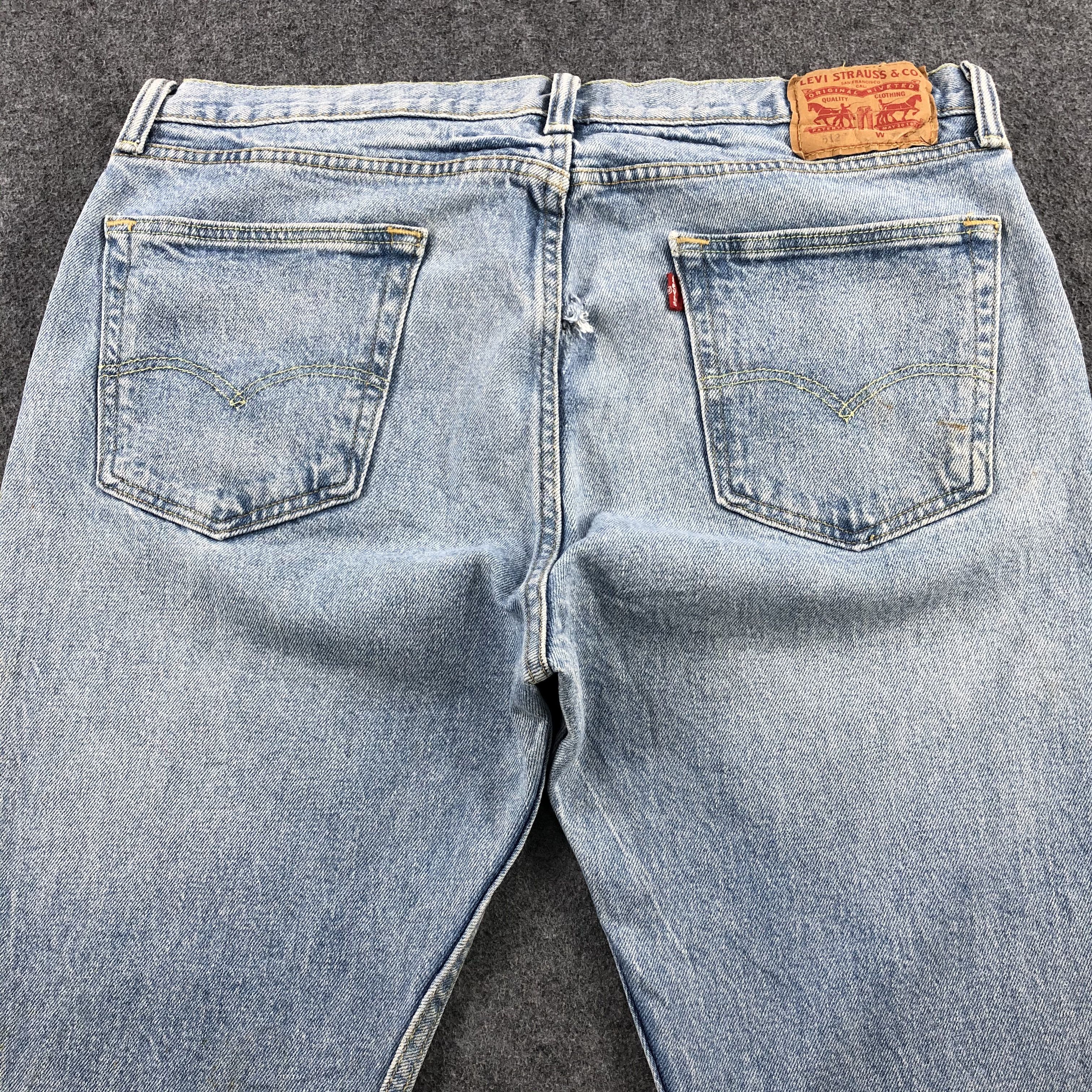Levi's × Vintage Vintage Light Wash Levis 512 Jeans-JM1830 Size US 37 - 3 Thumbnail
