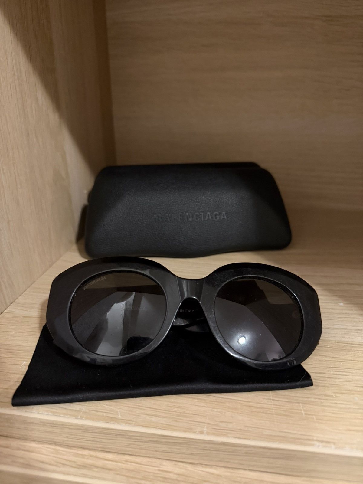 Balenciaga Balenciaga BBO235S 001 Sunglasses Black Size ONE SIZE - 5 Thumbnail