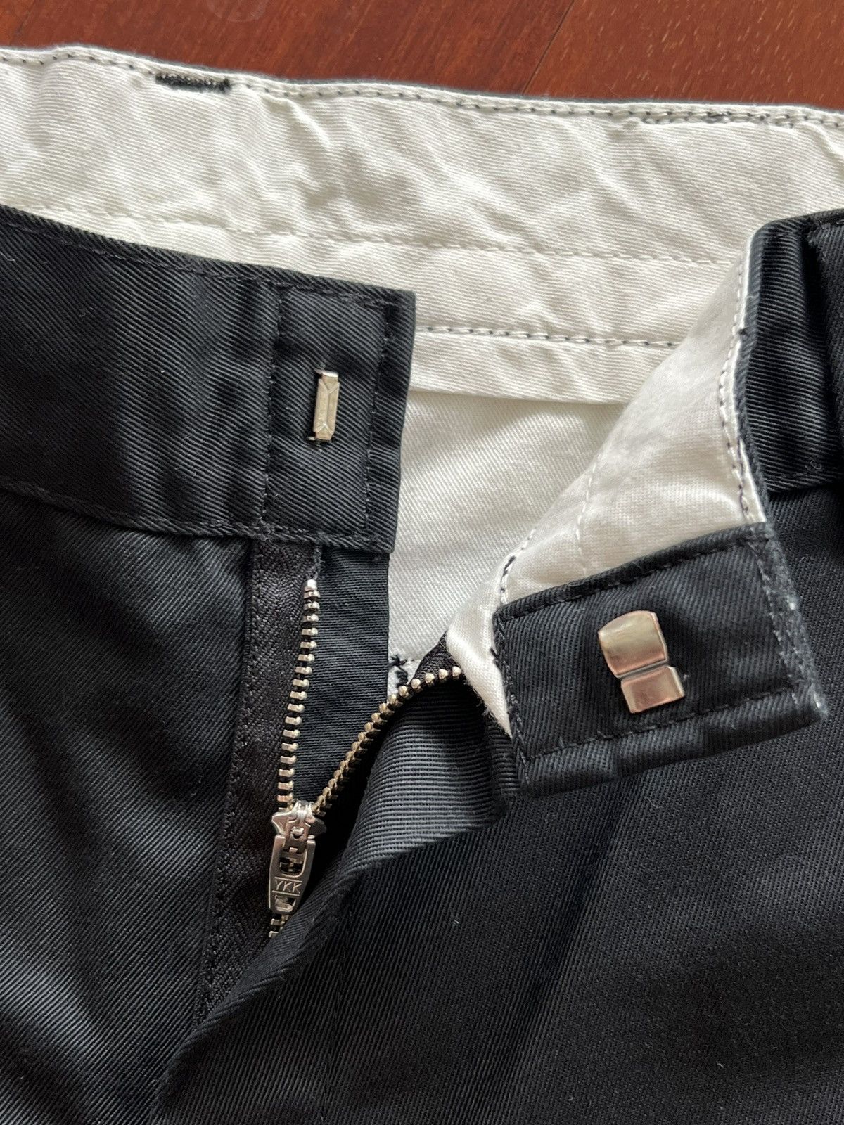 Carhartt Wip Carhartt WIP / Size 34 Size US 34 / EU 50 - 2 Thumbnail