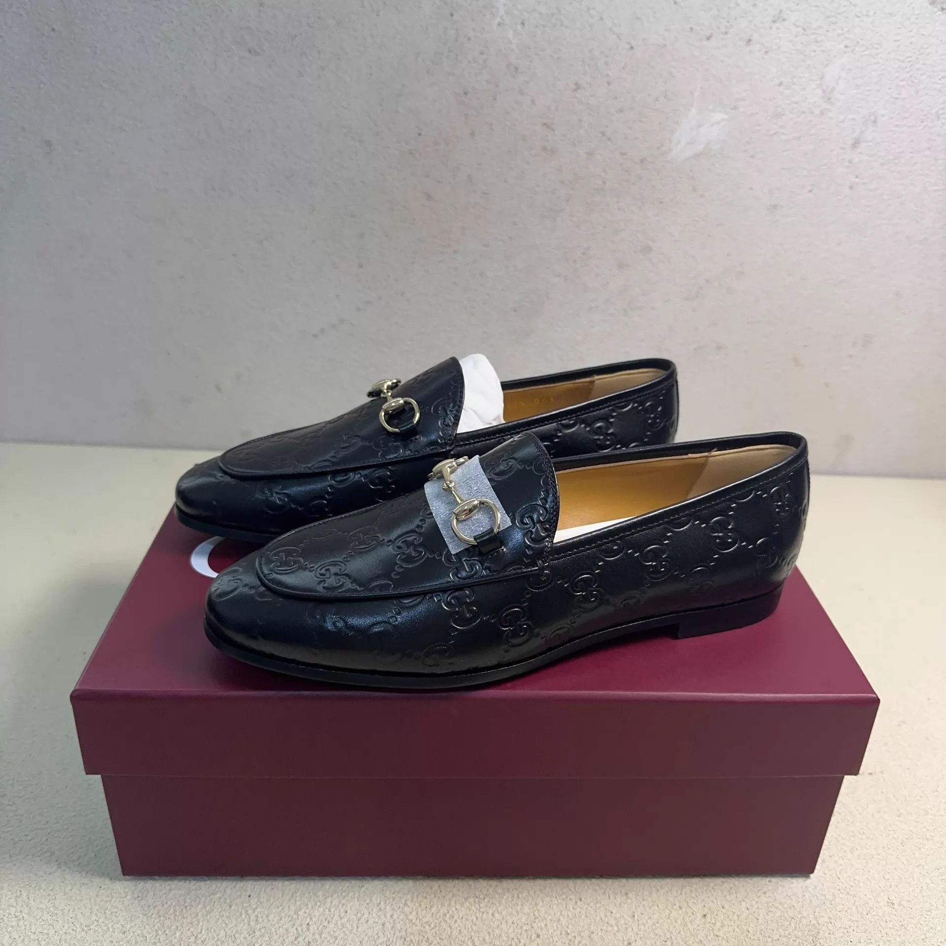Gucci GUCCI GG Marmont Horsebit Loafer Women's Black Size US 7 / IT 37 - 1 Thumbnail