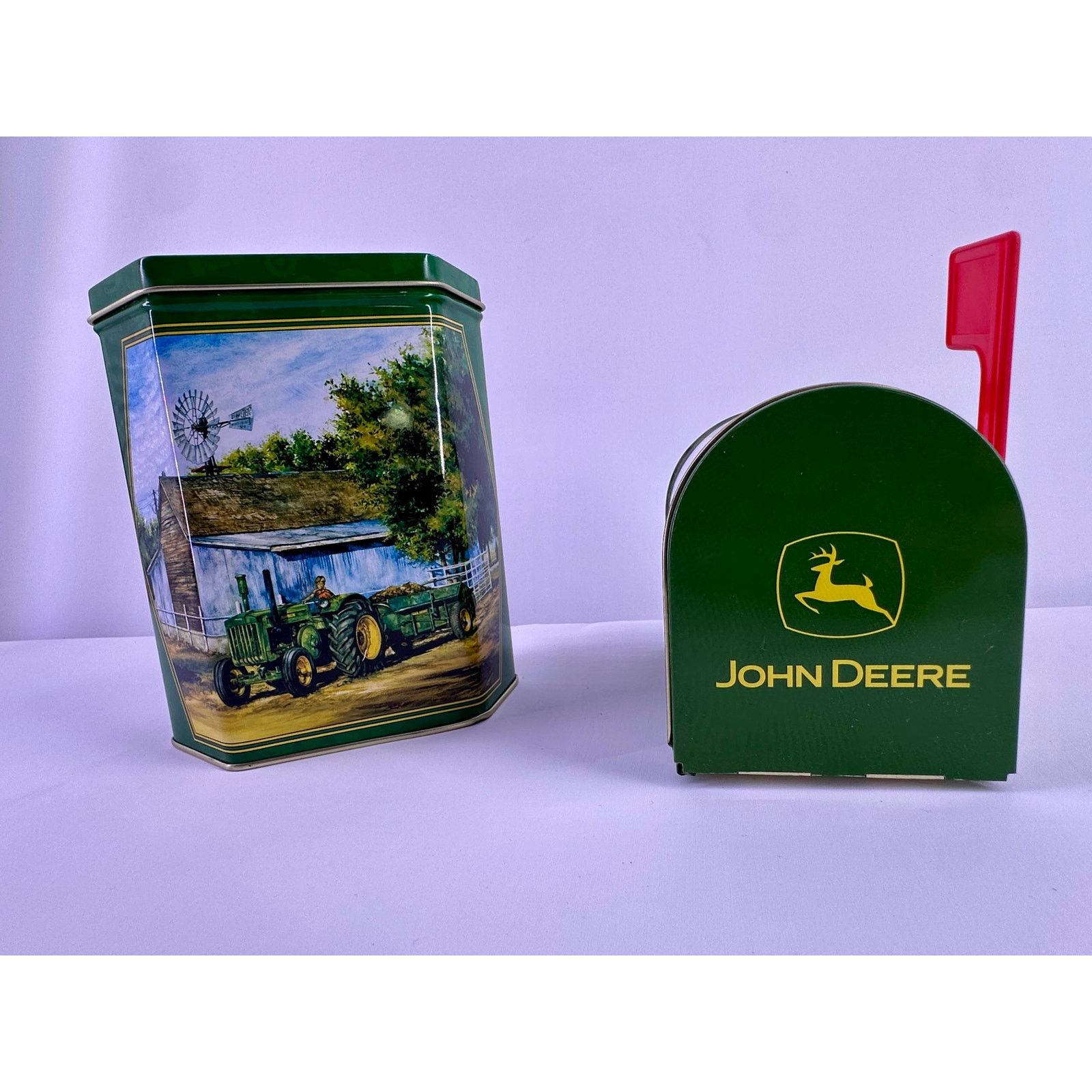 John Deere John Deere Mini Collection Mail Box & hexagon tin D Tractor Size ONE SIZE - 7 Thumbnail