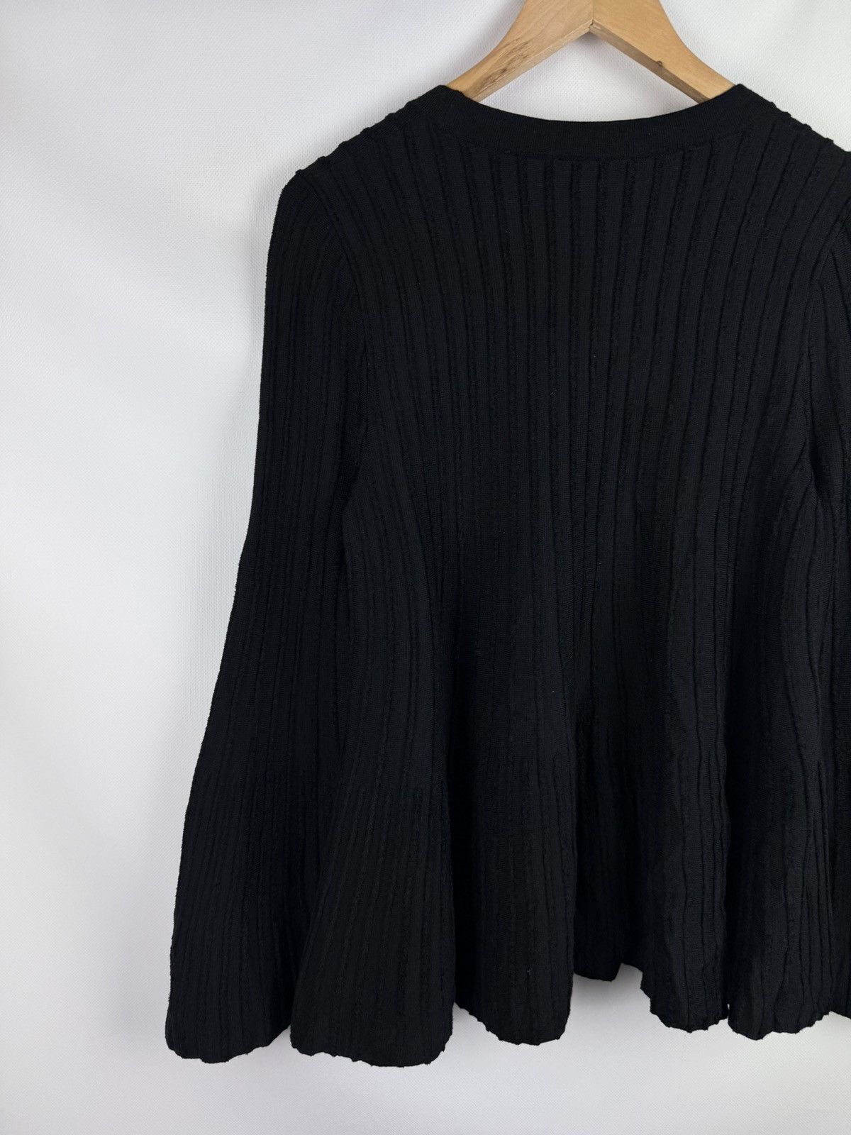Cos Cos Bell Sleeve Ribbed Lagenlook Wool Sweater Pullover Size S / US 4 / IT 40 - 16 Thumbnail