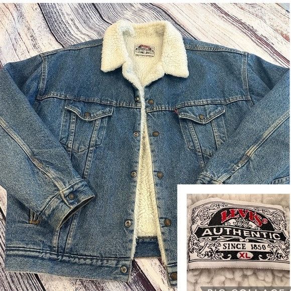 image of Levis True Vintage Levi’S Sherpa Lined Denim Trucker Jacket in Blue, Men's (Size XL)