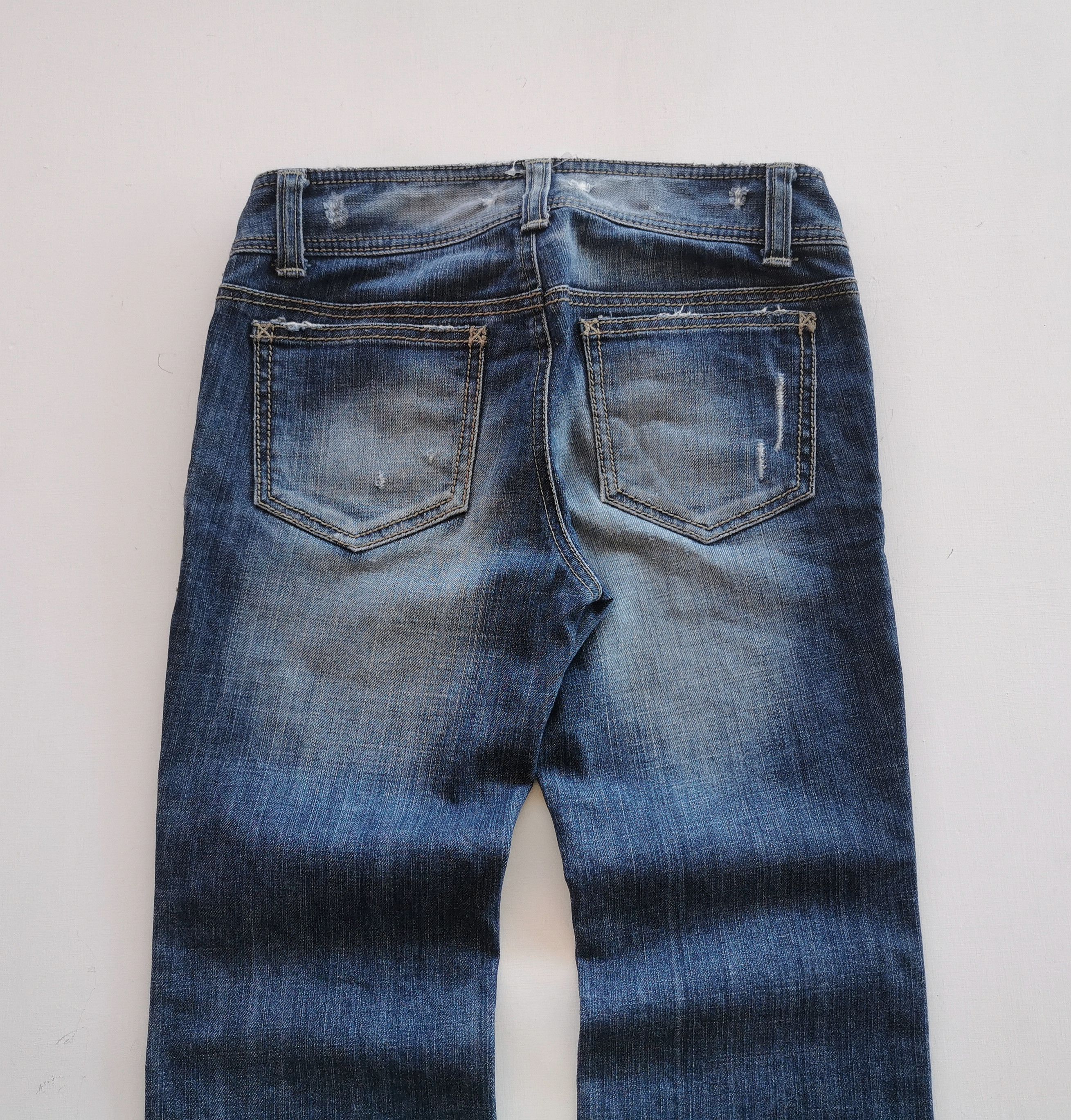 Burberry luxury burberry london blue label flared jeans Size 28" / US 6 / IT 42 - 7 Thumbnail