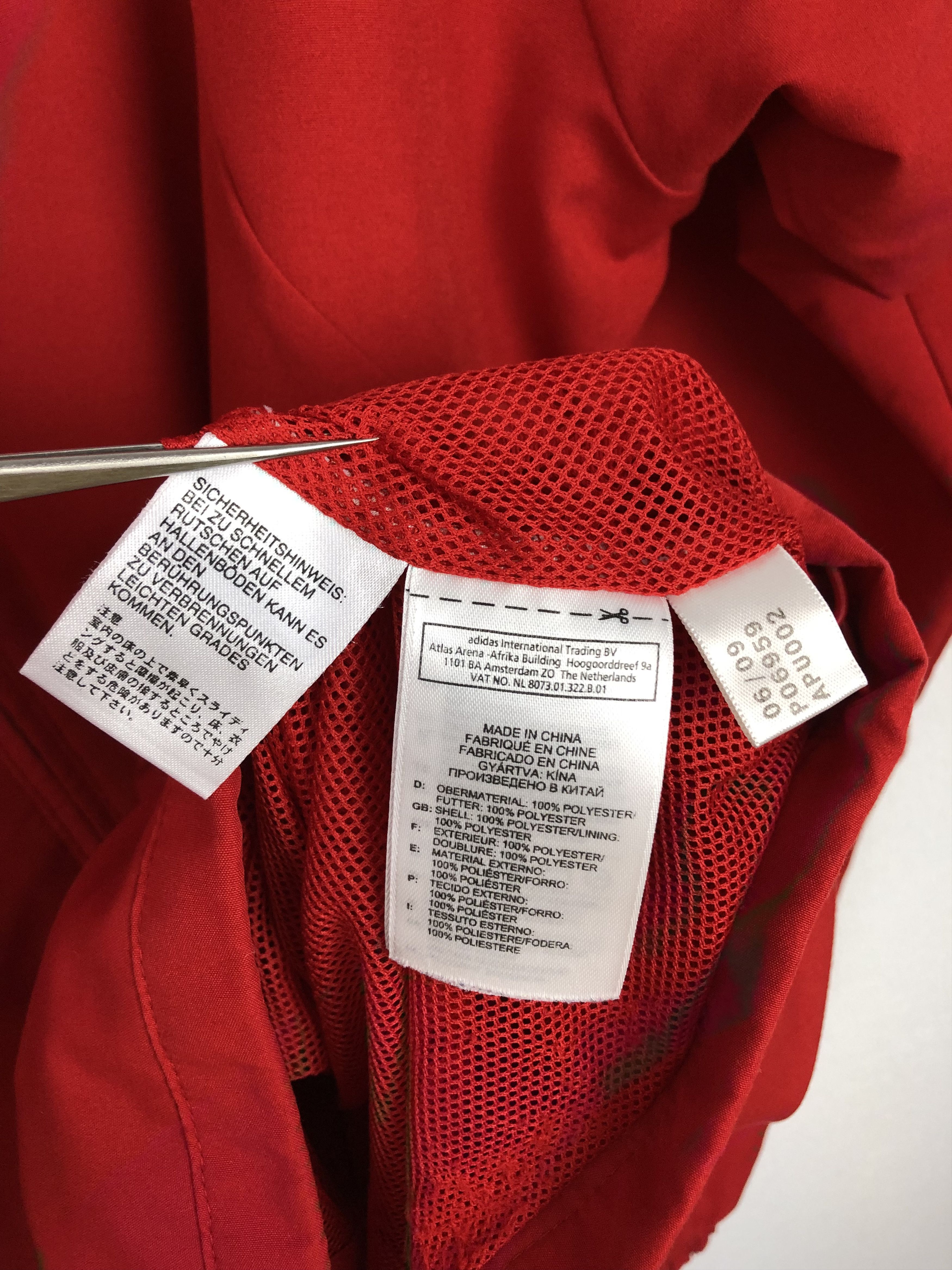 Adidas Vintage Adidas Liverpool Football Jacket Soccer Track Top Size US L / EU 52-54 / 3 - 13 Thumbnail