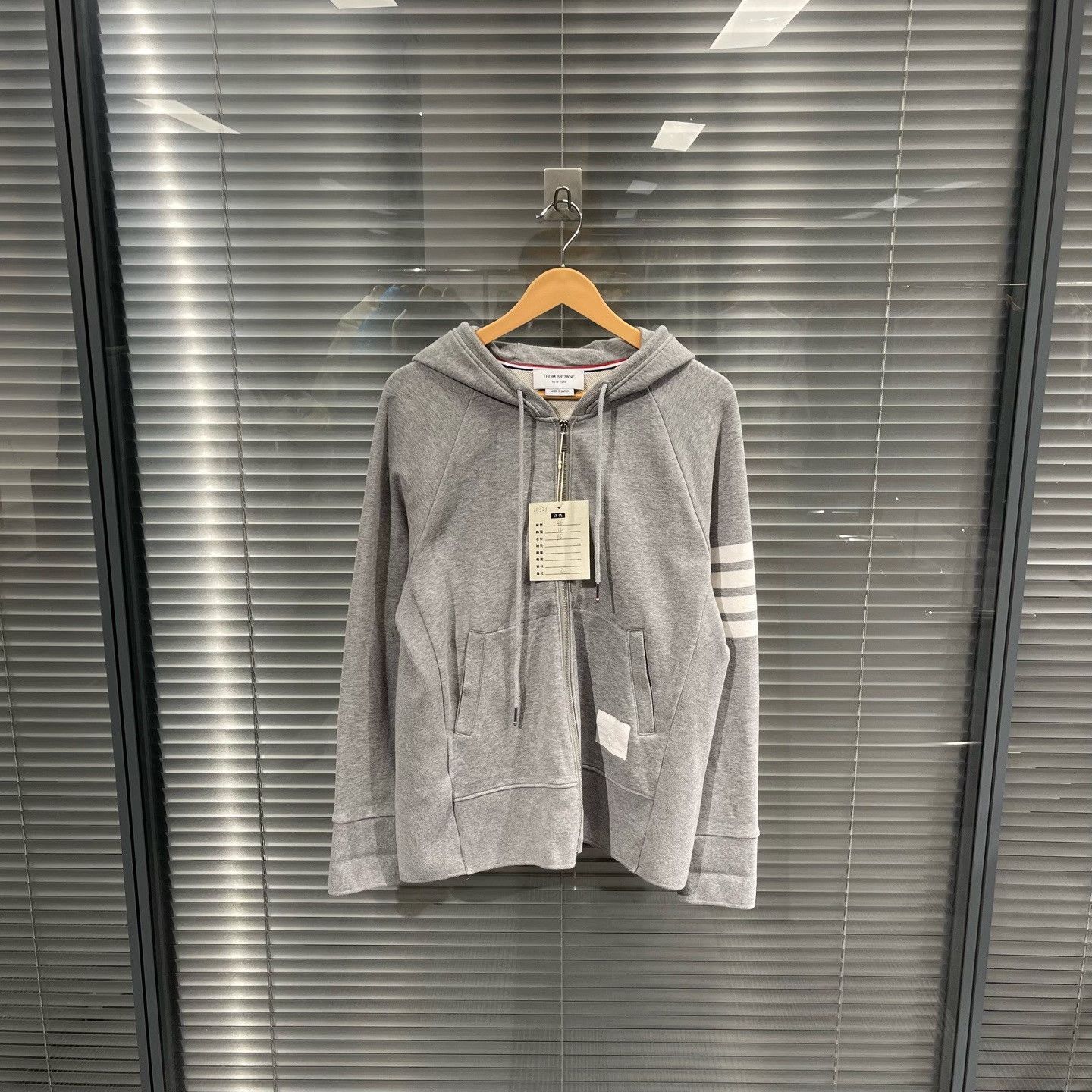 Thom Browne Thom Browne Four-Bar Zip Hoodie Size 4 Size US XL / EU 56 / 4 - 1 Thumbnail