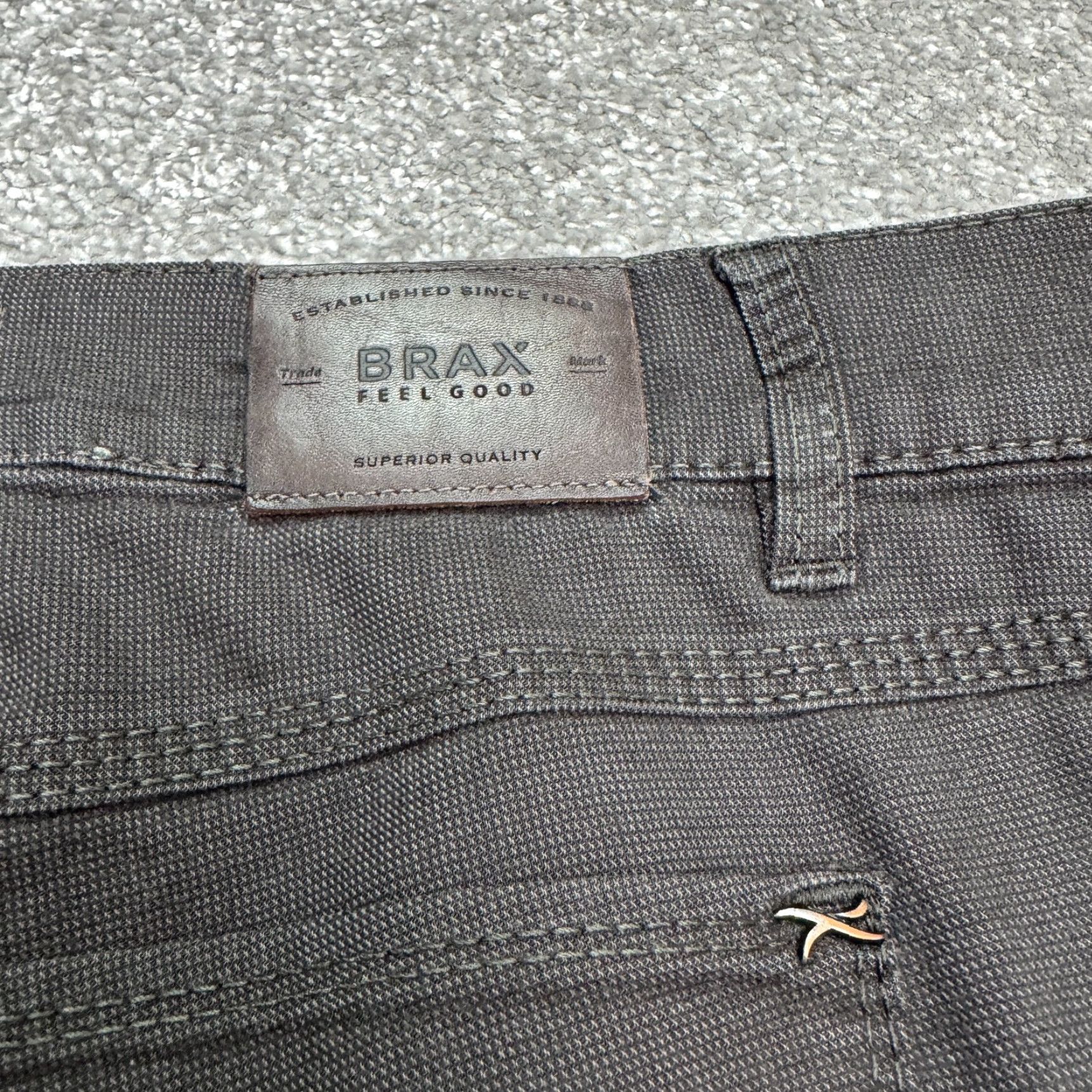 BRAX BRAX Chino Pants Men 42x34 Dark Gray Straight Leg Trouser Size US 42 / EU 58 - 7 Thumbnail