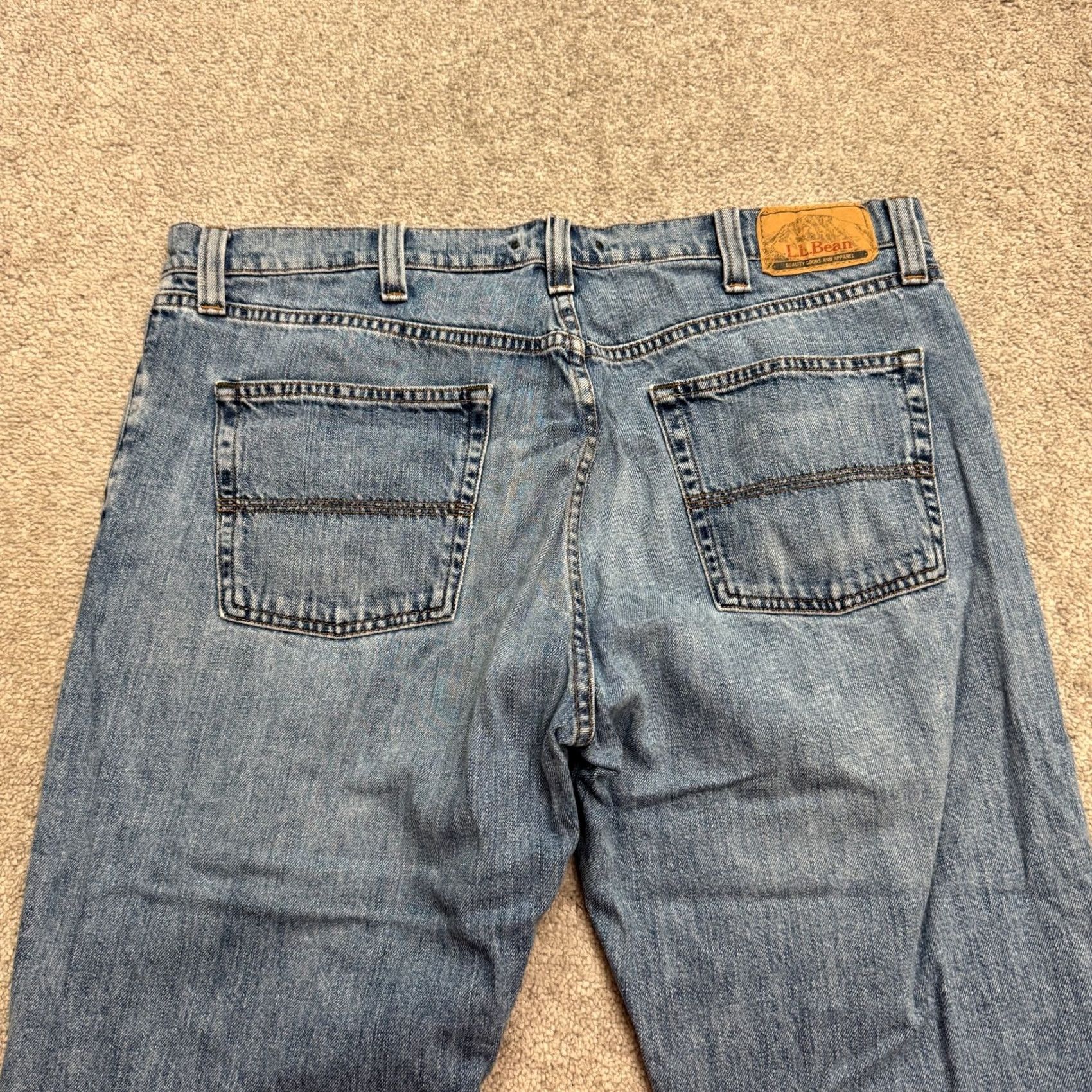 Vintage L.L. Bean Jeans Mens 38x30 Straight Denim Medium Blue Cotton Classic Fit 5-Pocket Button Zip Pan-Flair? Size US 38 / EU 54 - 6 Thumbnail