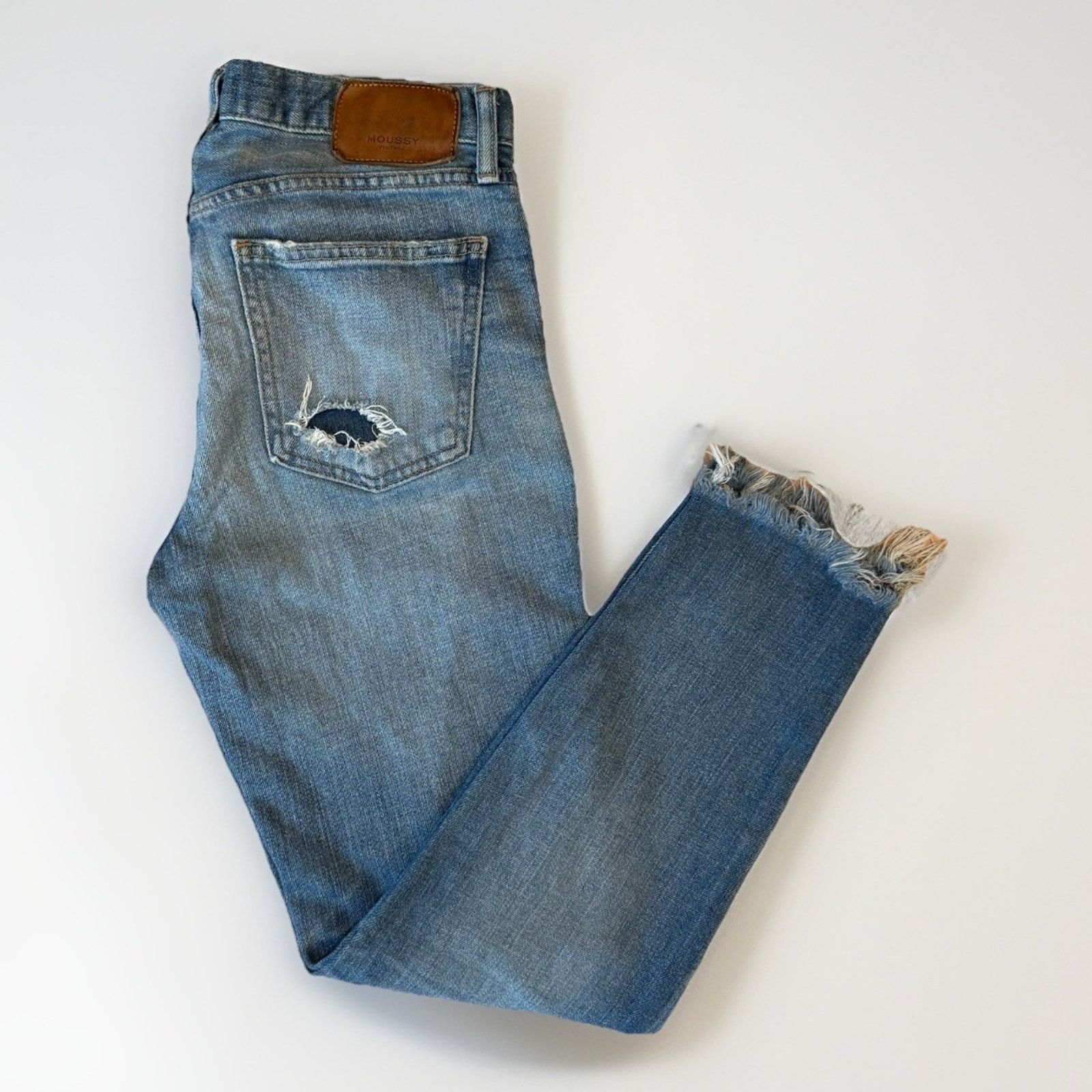 MOUSSY Moussy Vintage Jeans Women's 28 Blue Medium Wash Ankle Fray Size 28" / US 6 / IT 42 - 1 Thumbnail