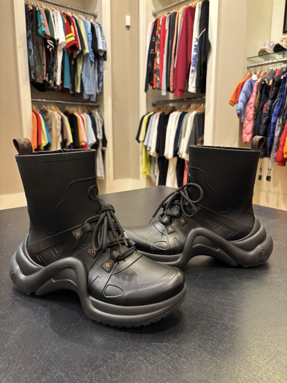 Louis Vuitton Louis Vuitton Archlight Rainboot Size US 8 / EU 41 - 2 Thumbnail