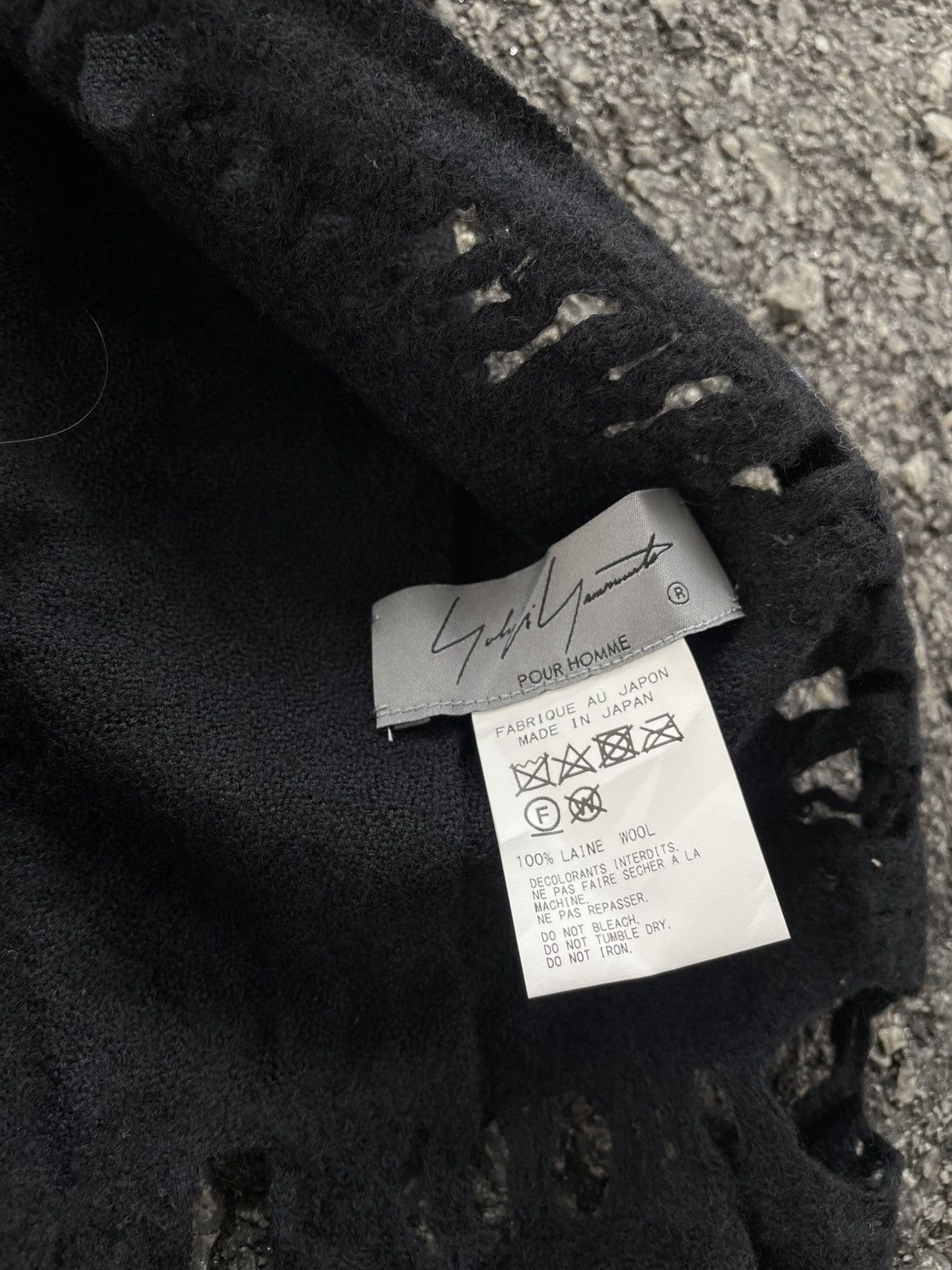 Yohji Yamamoto Black Distressed Yohji Yamamoto Fringed-Trim Wool Scarf Size ONE SIZE - 3 Thumbnail