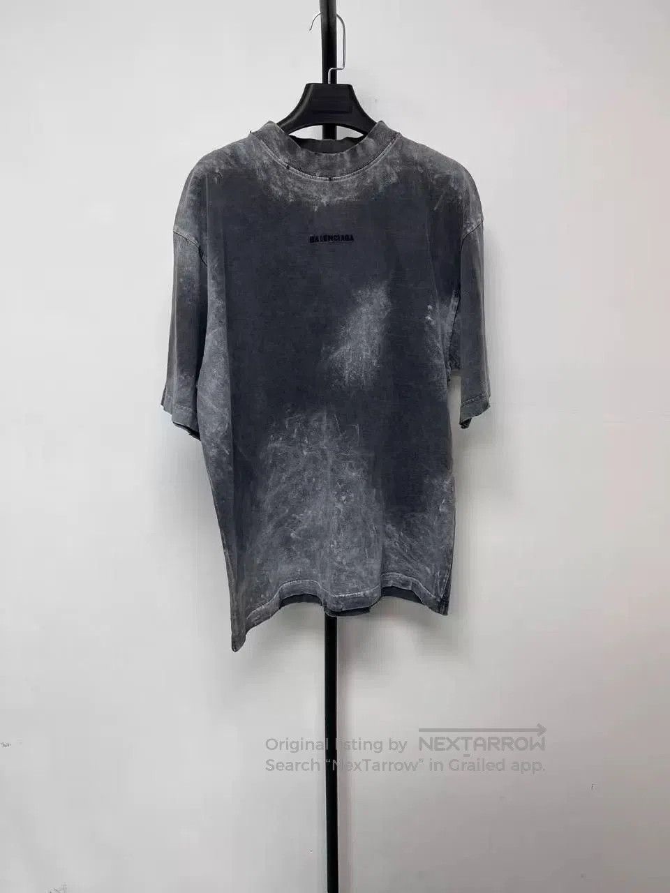 Balenciaga Balenciaga Logo Embroidery Crewneck Short-Sleeve T-Shirt. Size US S / EU 44-46 / 1 - 1 Thumbnail