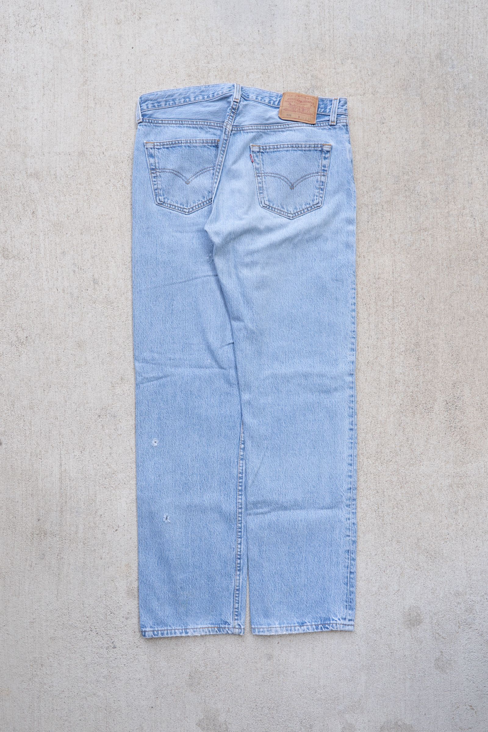 Levi's × Vintage Vintage 90s Levi's 501 Made in the USA Size US 35 - 5 Thumbnail