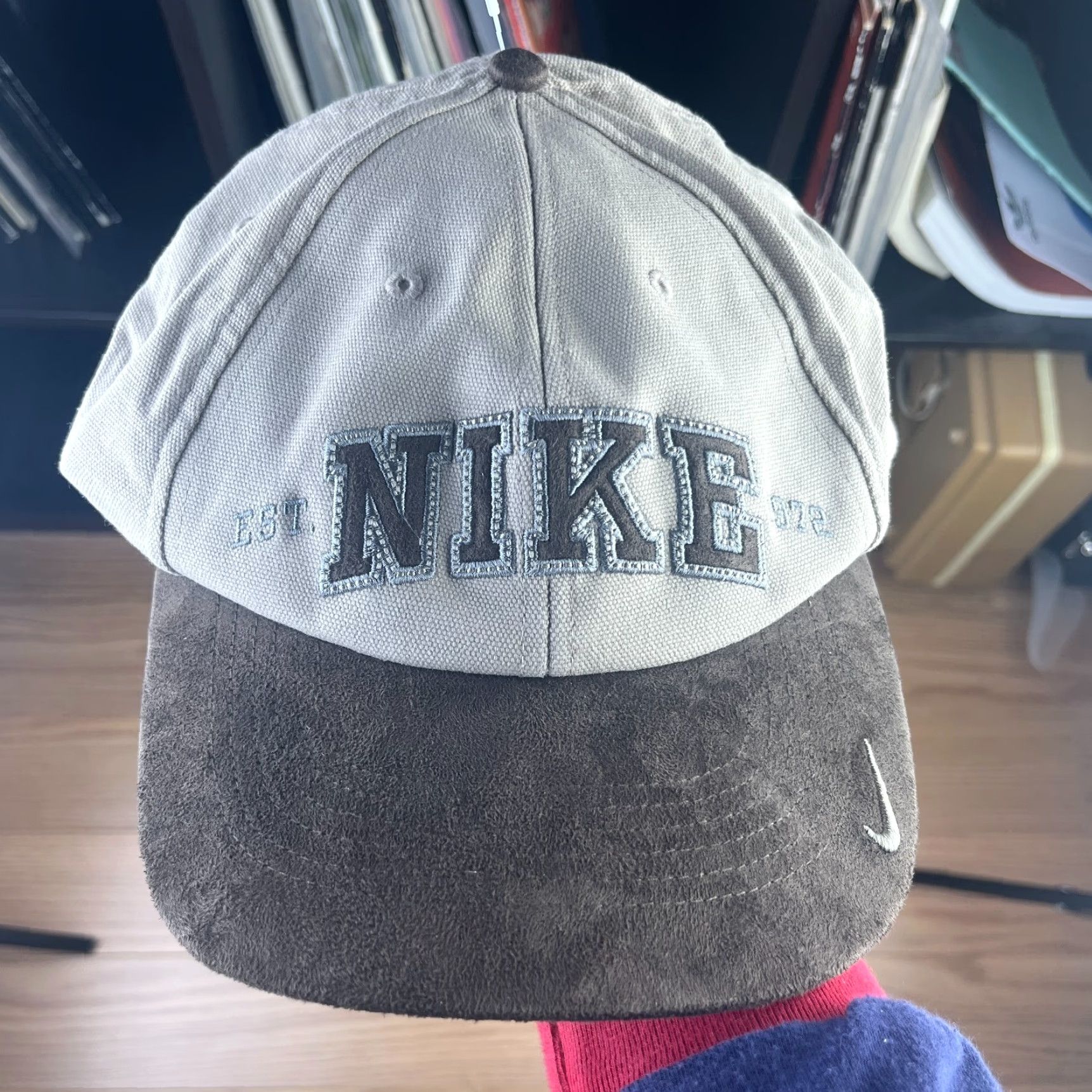 Nike VINTAGE Nike Y2K Fitted Hat Large XL AdjustaBle Baseball Cap Mens Skull 90s Brown Fur Cotton Acrylic Canvas Size ONE SIZE - 2 Thumbnail