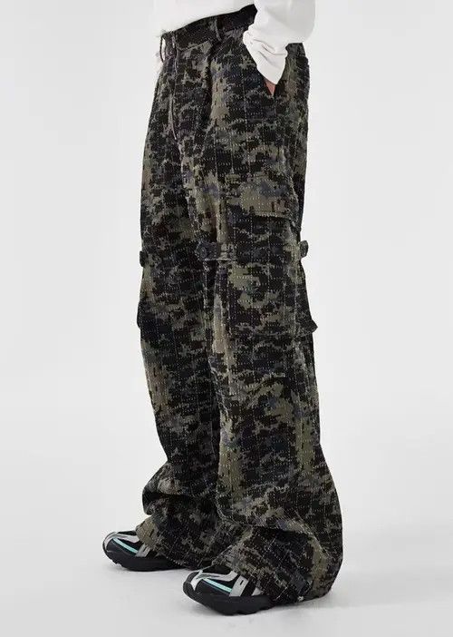 VIBE Specially cut washed ripped camouflage overalls Size US 32 / EU 48 - 7 Thumbnail