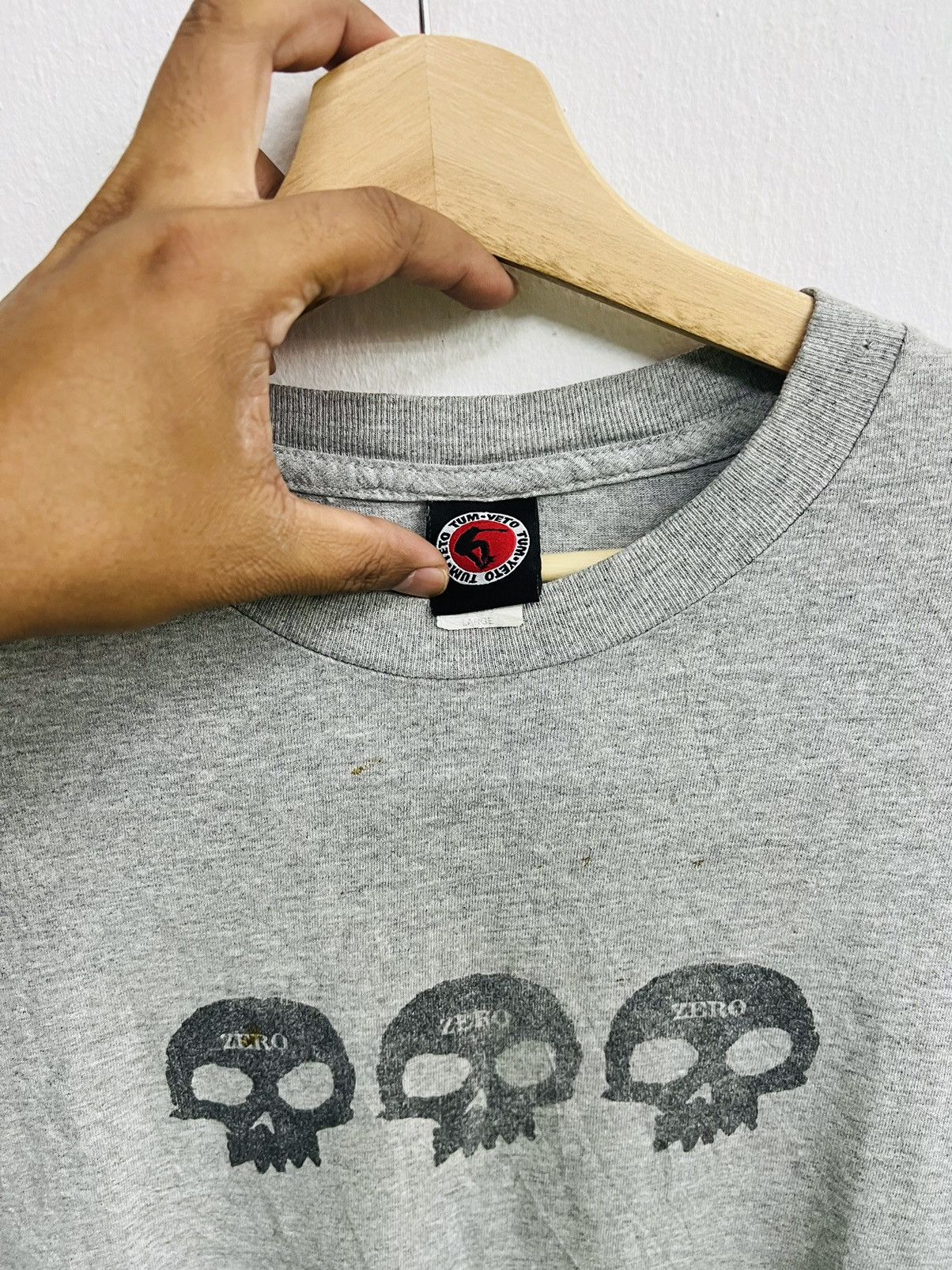 Hook-Ups Vintage Zero Skateboard Skull Tee Size US L / EU 52-54 / 3 - 6 Thumbnail