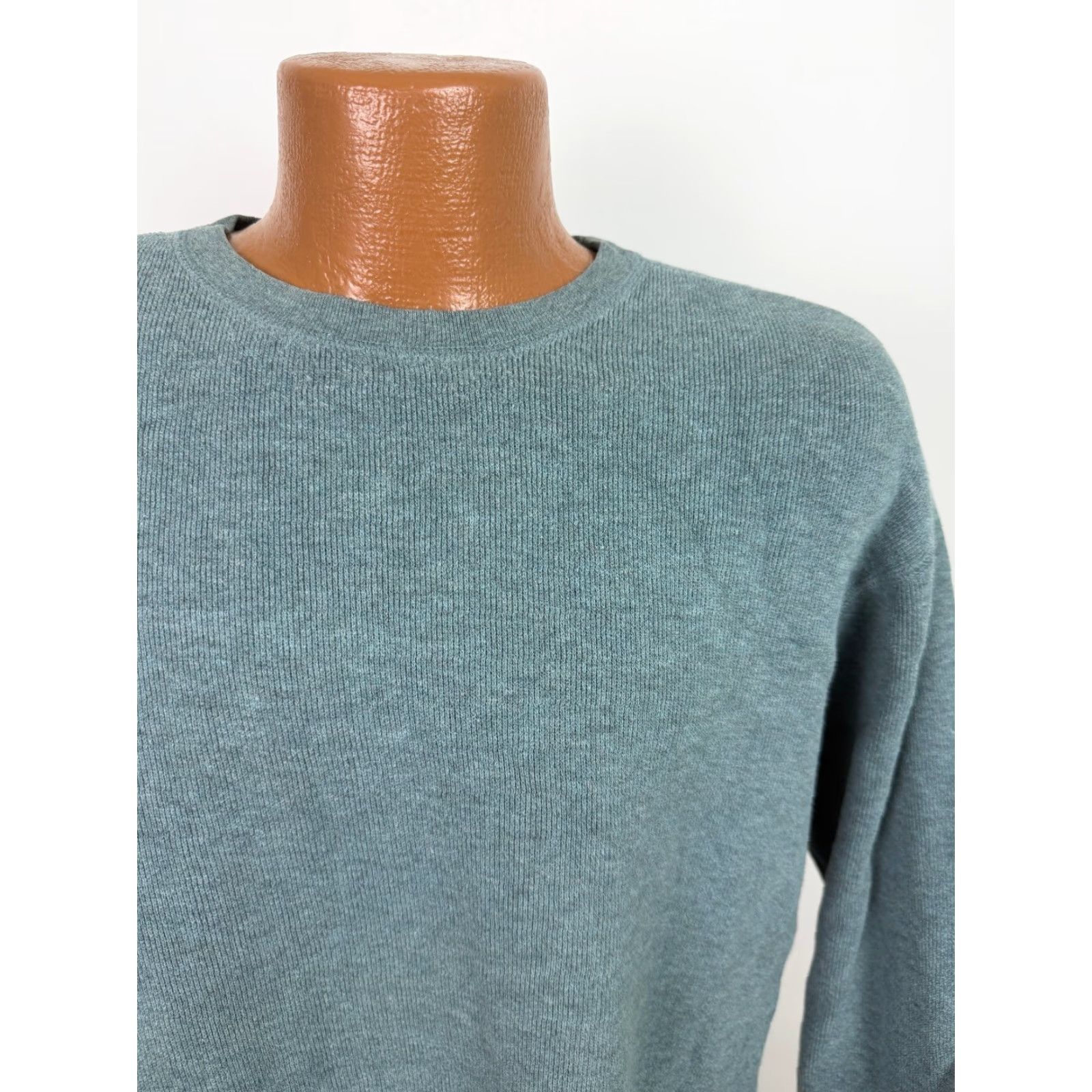 Banana Republic VINTAGE Banana Republic Shirt Men XL Heavyweight Blue Cotton 2000s 2000-2009 Crew Neck Long Sleeve Modern Grunge Hipster Preppy Mens Size US XL / EU 56 / 4 - 2 Thumbnail