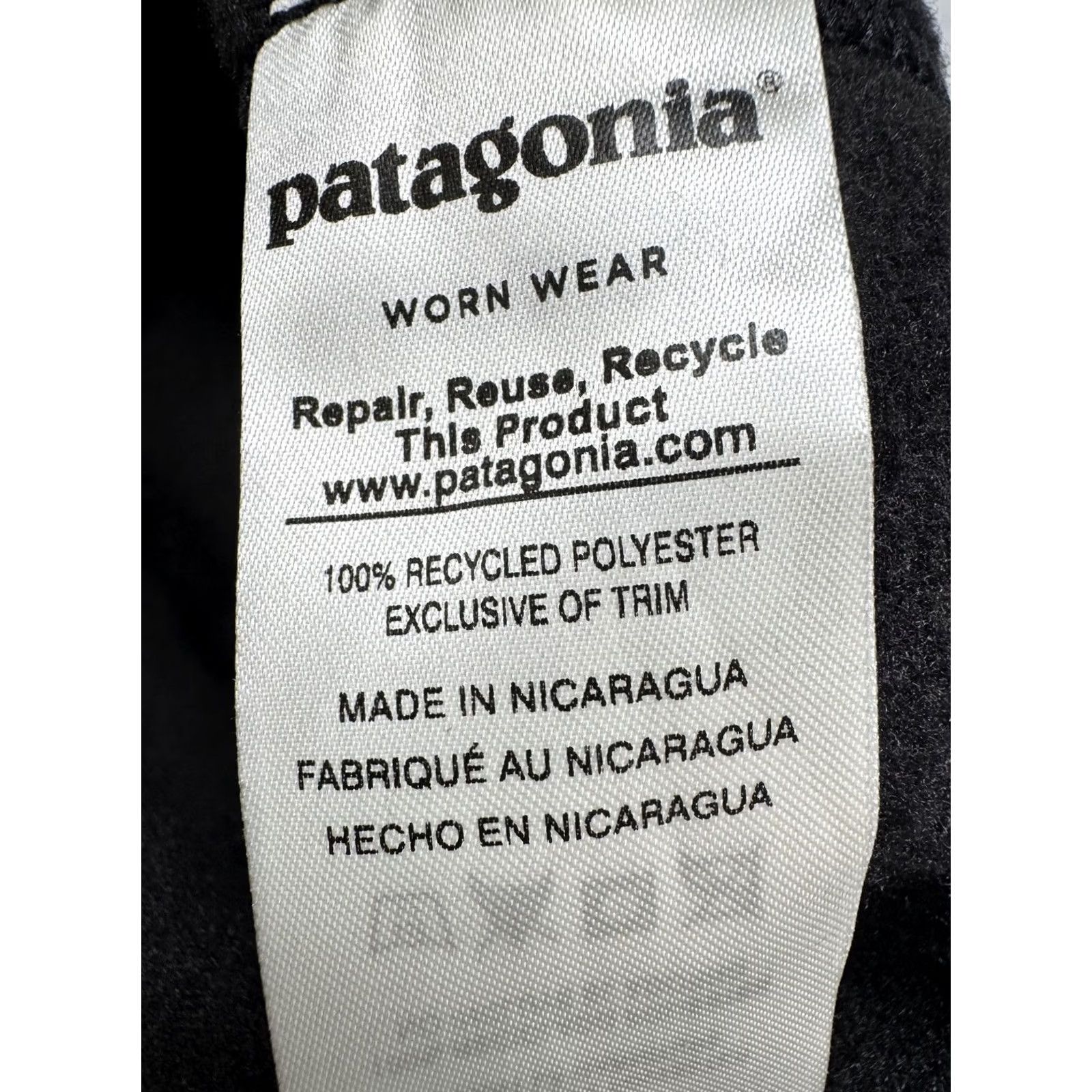 Patagonia VINTAGE? No. Patagonia Synchilla Fleece Vest Mens L Black Full Zip Checkpoint Tech Size US L / EU 52-54 / 3 - 6 Thumbnail