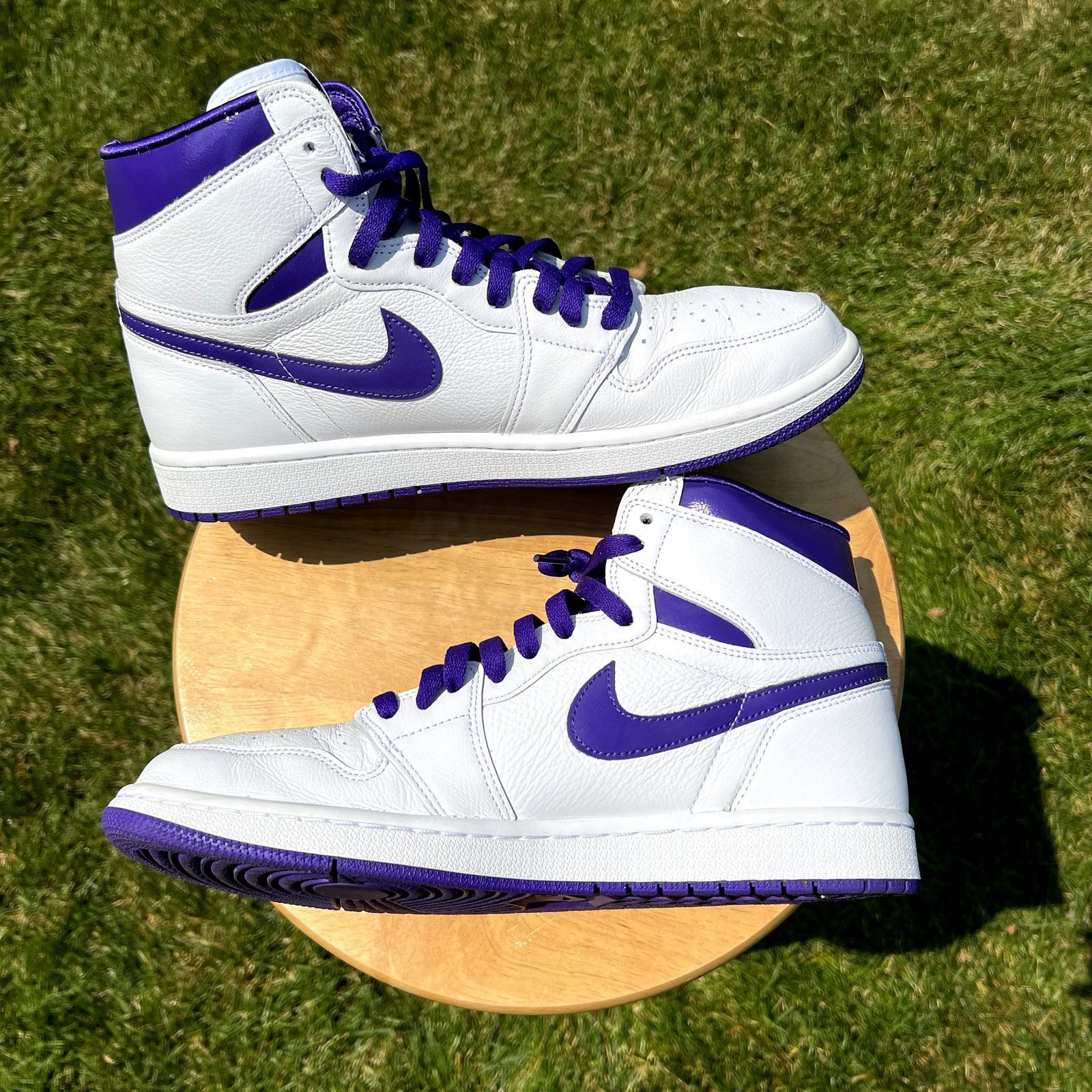 Jordan Brand × Nike Size 11.5 - Air Jordan 1 High OG Court Purple Women's Shoes Size US 11.5 / IT 41.5 - 2 Thumbnail