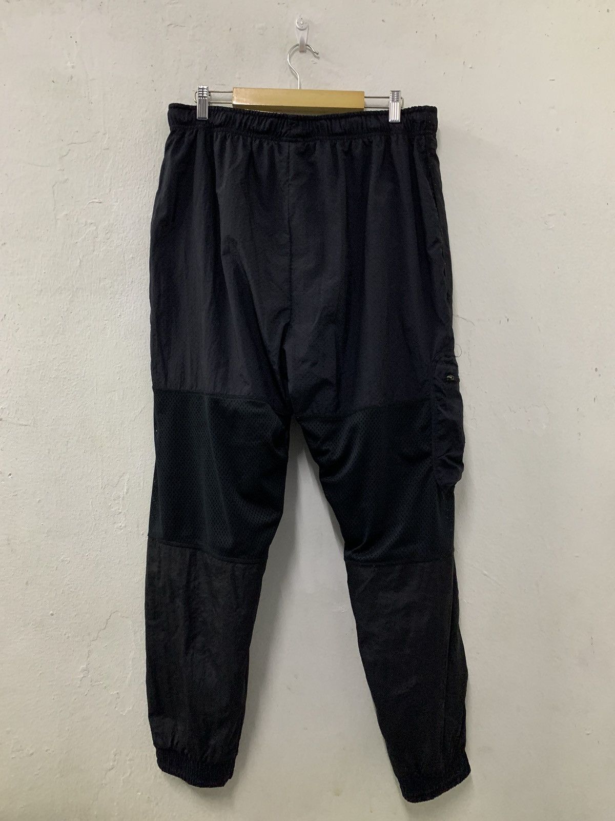 Nike Nike Engineered Track Pants Size US 37 - 2 Thumbnail