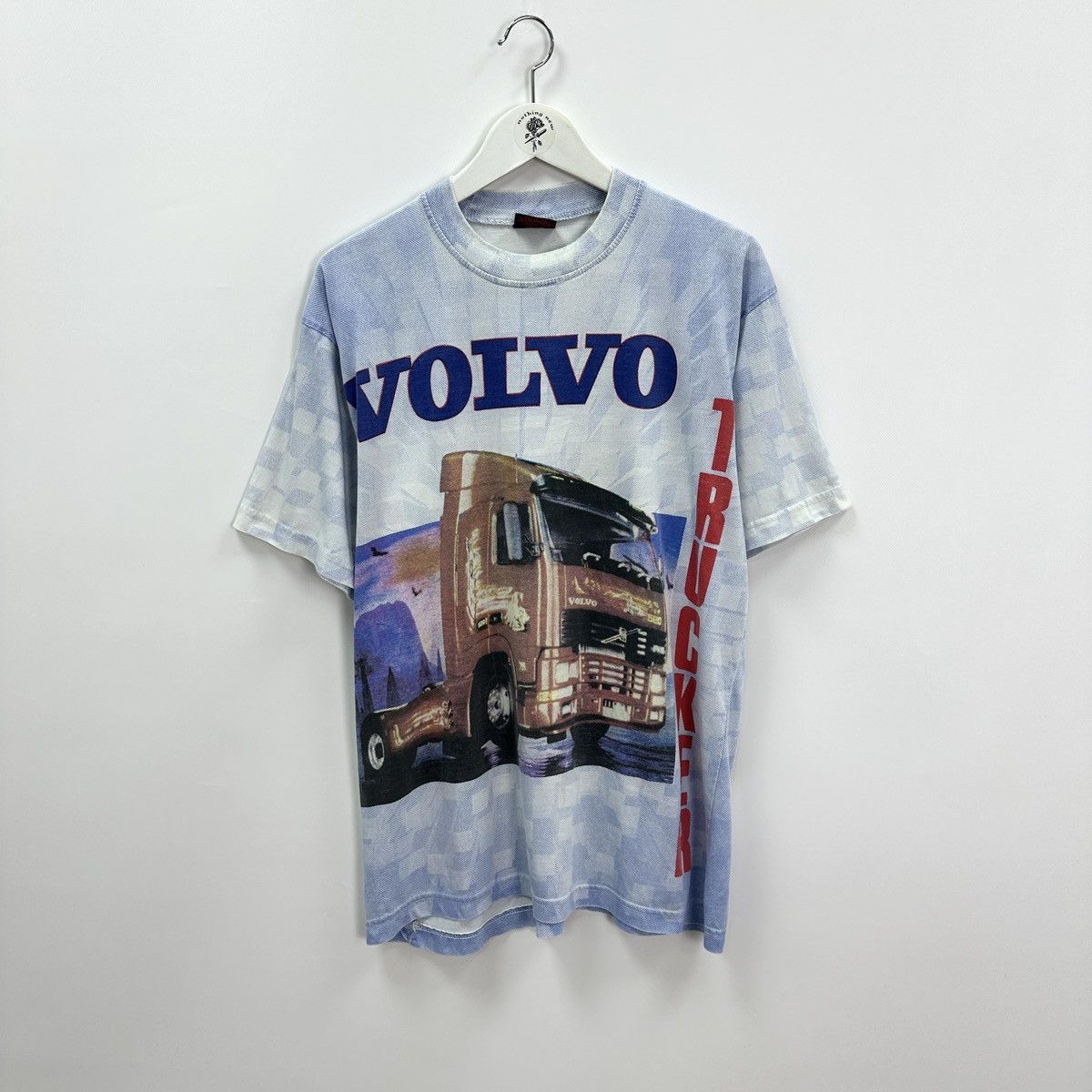 Vintage Vintage 90s Volvo trucker aop tee y2k cars truck driver hype Size US XL / EU 56 / 4 - 1 Thumbnail