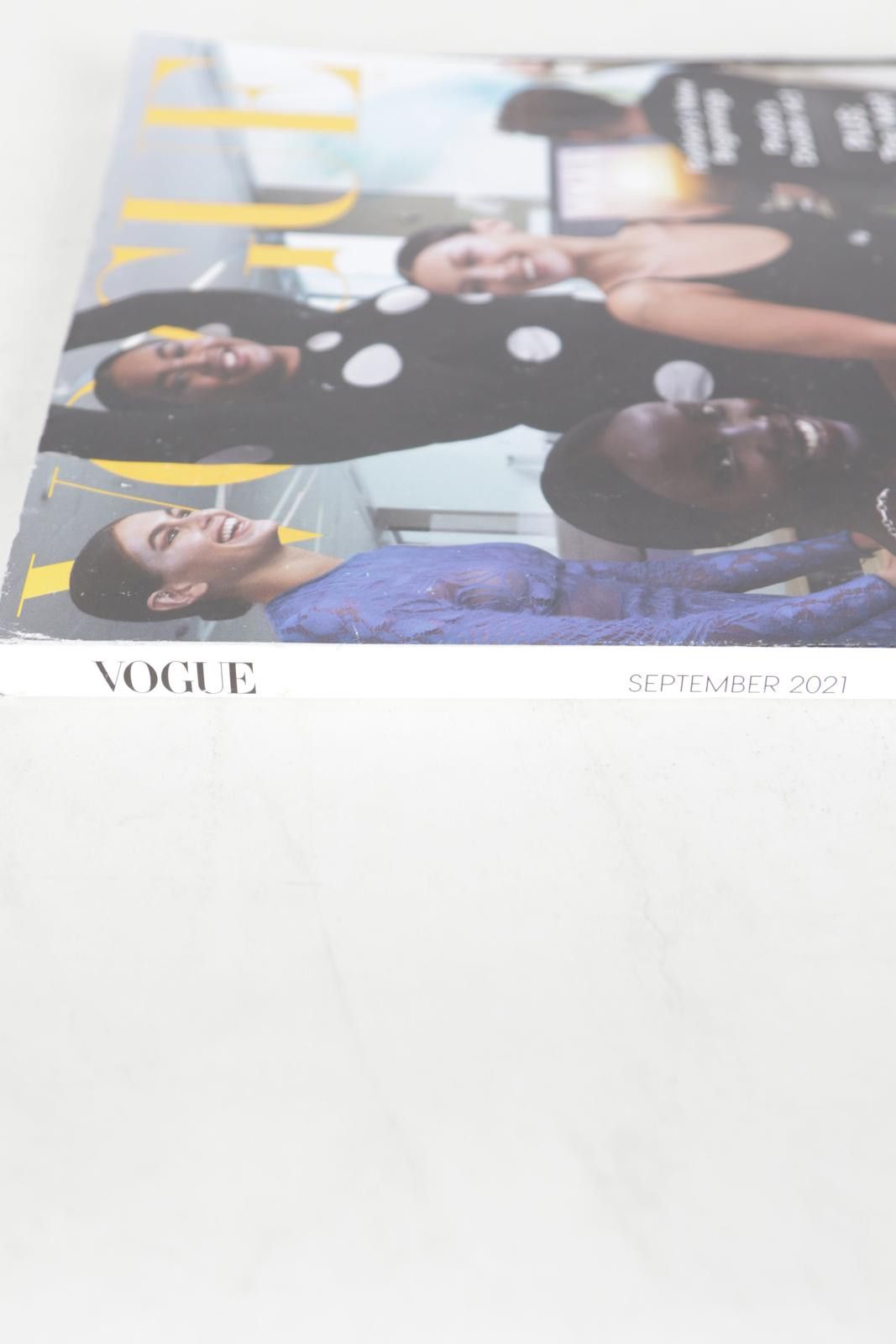 Vogue 2021' Vogue September In Real Life Magazine Size ONE SIZE - 3 Thumbnail