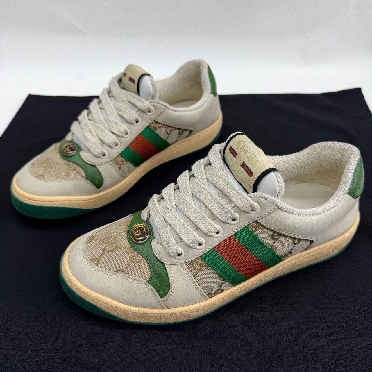 Gucci Gucci Canvas Green Lowtop Sneakers us_6 Women Size US 6 / IT 36 - 1 Thumbnail