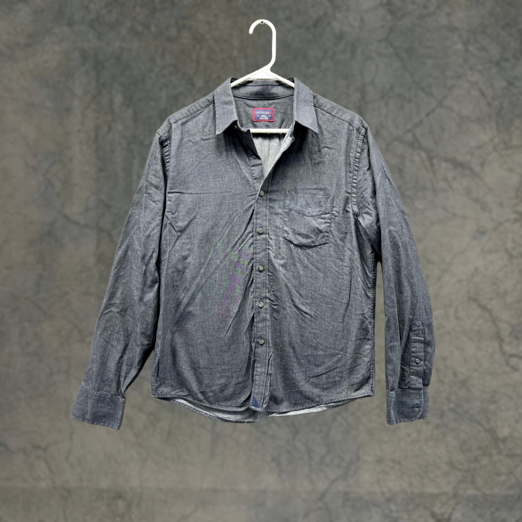 UNTUCKit UNTUCKit Shirt Mens Small Gray Solid Long Sleeve Button Front Casual Woven Size US S / EU 44-46 / 1 - 1 Thumbnail