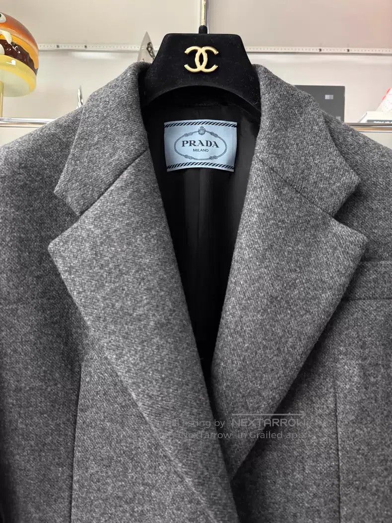 Prada Prada Gray lapel two-pocket suit jacket Size XS / US 0-2 / IT 36-38 - 2 Thumbnail
