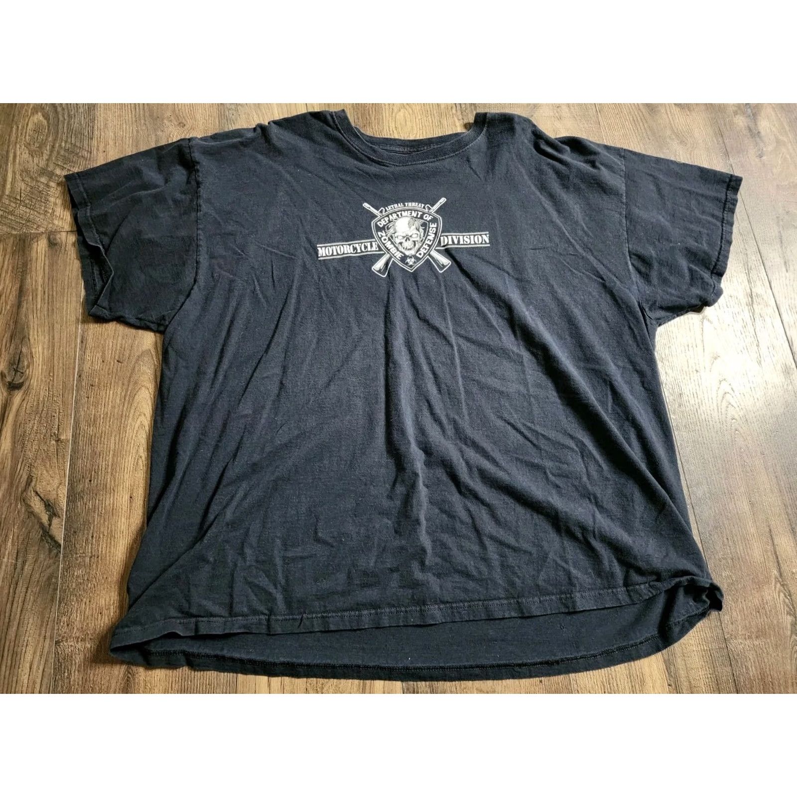 Doublet Mens Lethal Threat ZOMBIE DEFENSE T Shirt Double Sided Distressed 3XL Black Cotton Short Sleeve Crew Neck Graphic Print Jeans? Size US XXL / EU 58 / 5 - 6 Thumbnail