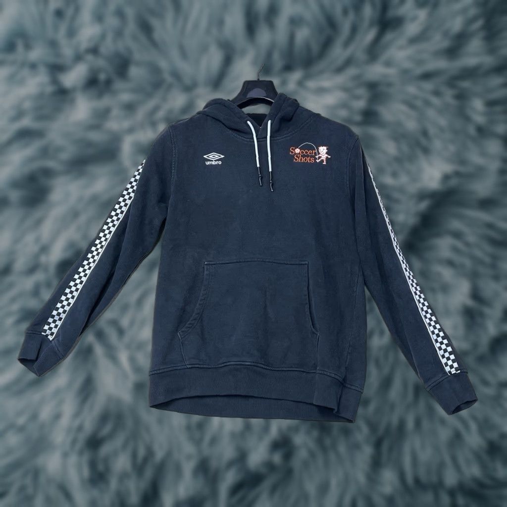 Umbro Umbro Hoodie Unisex Adults L Black Logo Soccer Sweatshirt Sports Pullover Athletic Large Soccer Shots Logo Size US L / EU 52-54 / 3 - 1 Thumbnail
