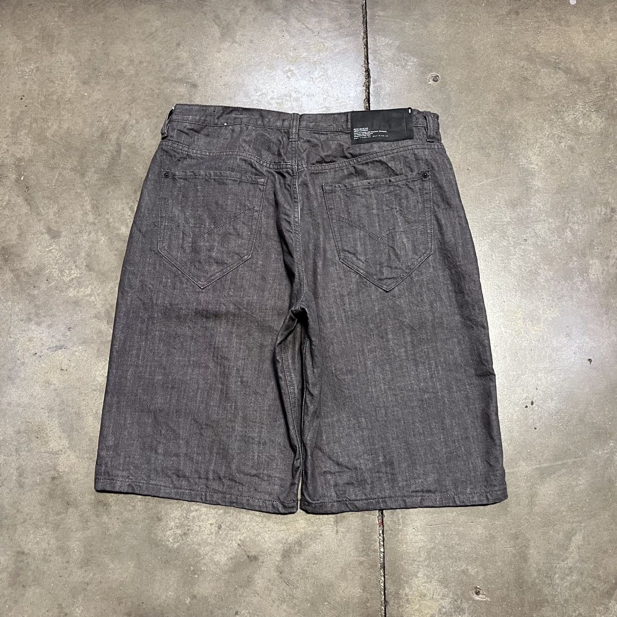 Rocawear Vintage Y2K Rocawear Baggy Denim Jean Shorts Skater Grunge Size US 38 / EU 54 - 1 Thumbnail