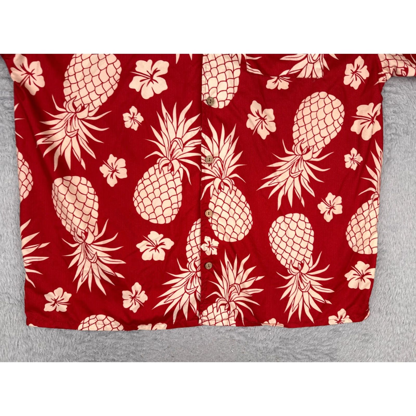 FUZZI Uzzi Button-Up Shirt Men Large Red Floral Pineapple 100% Polyester Pocket Hawaiian Resort Aloha Luau Vacation Size US L / EU 52-54 / 3 - 5 Thumbnail