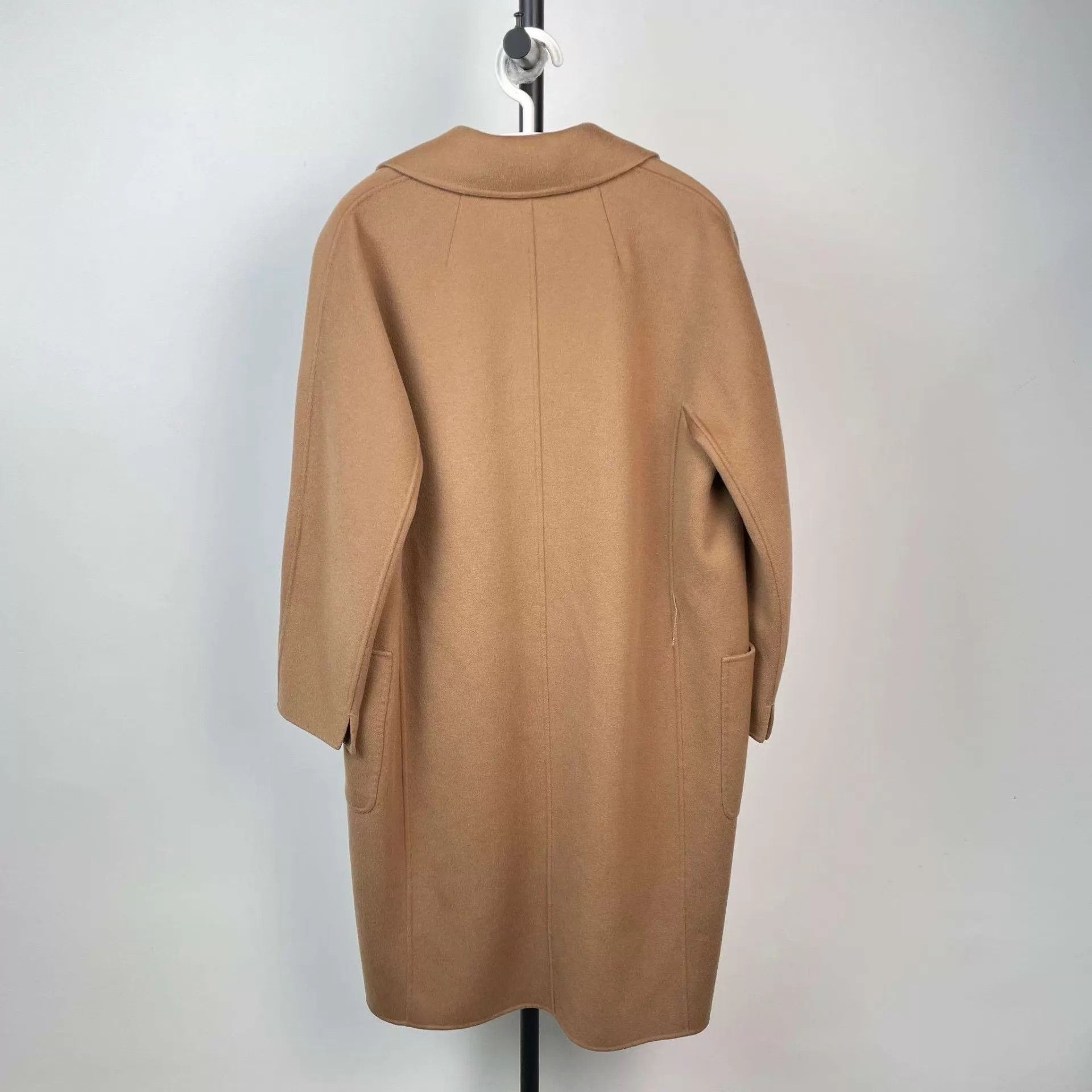Max Mara Maxmara 98 New Cashmere Coat 165 Size M / US 6-8 / IT 42-44 - 2 Thumbnail