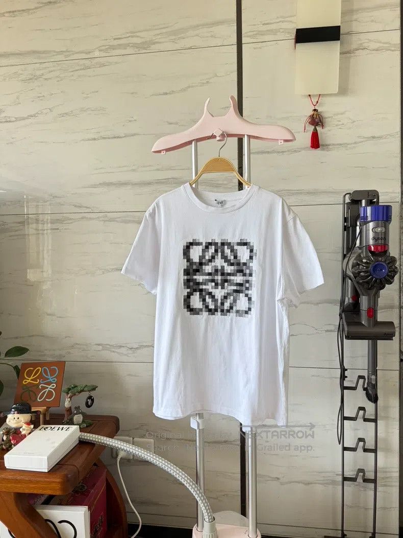 Loewe Loewe Pixel Mosaic Short Sleeve Size L / US 10 / IT 46 - 1 Thumbnail