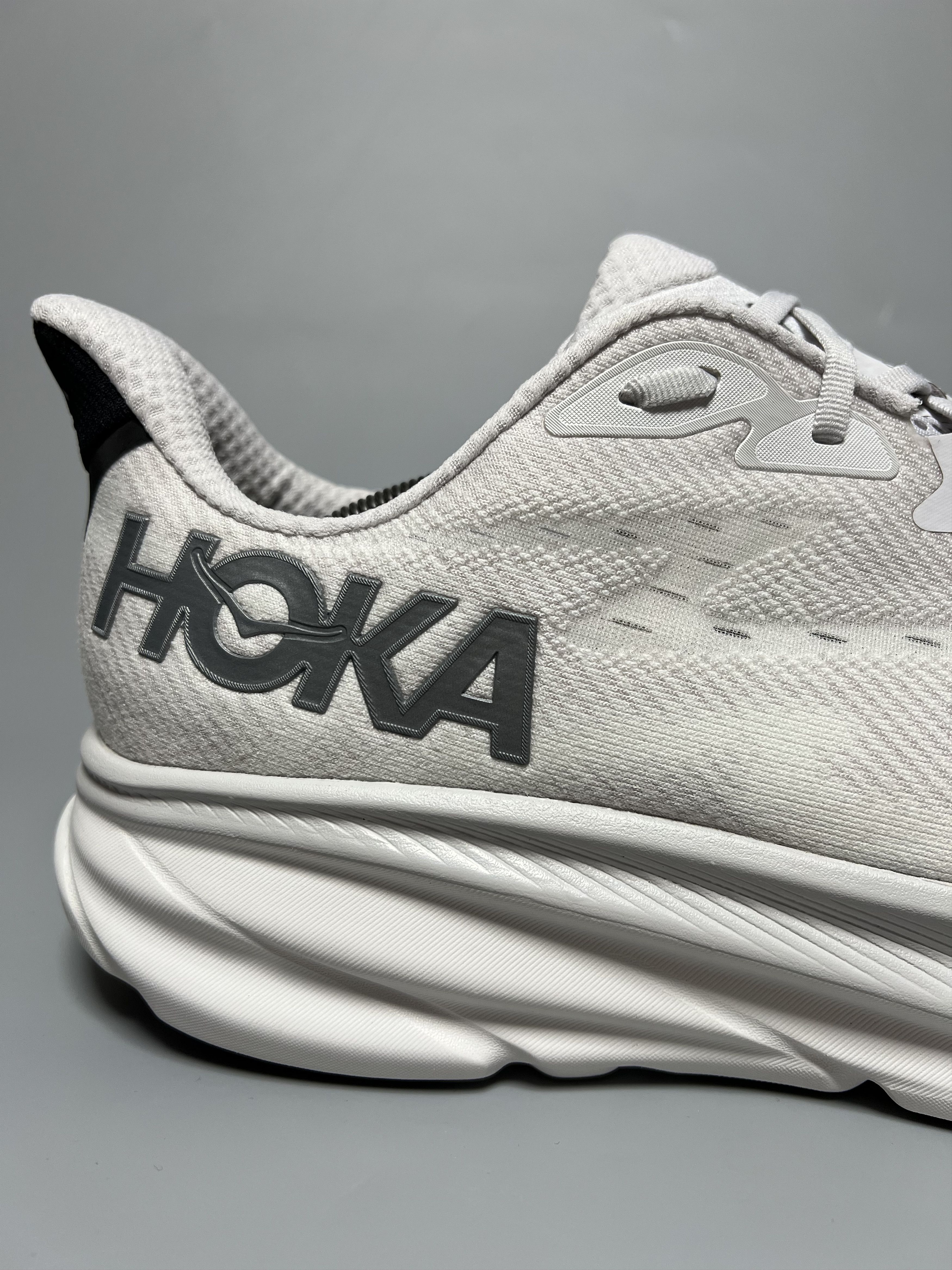 Hoka 15 EE Hoka One One Clifton 9 Wide Running Shoes Walking Gym Size US 15 / EU 48 - 12 Thumbnail