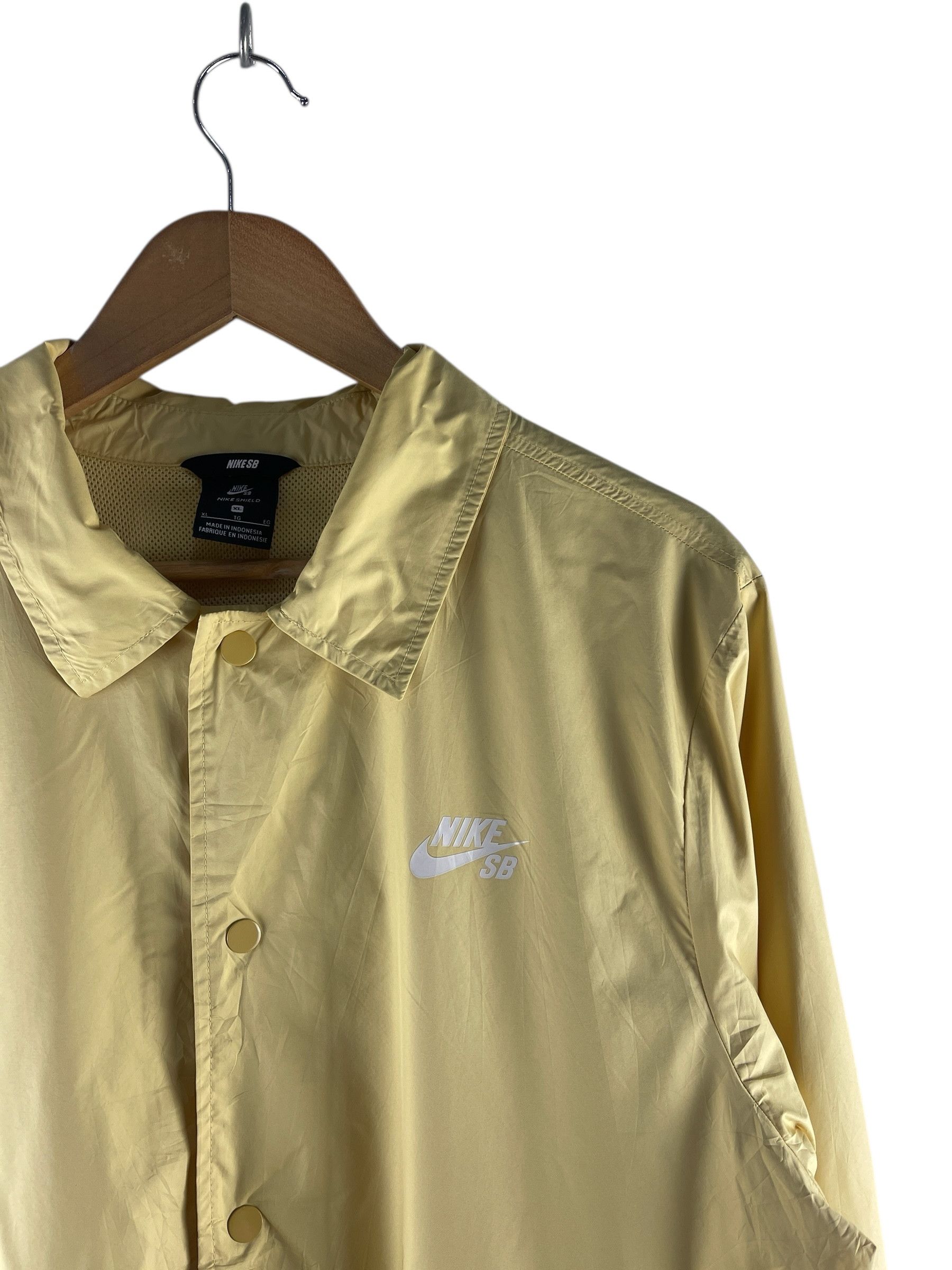Nike Nike SB Yellow Coach Jacket Size US XL / EU 56 / 4 - 8 Thumbnail