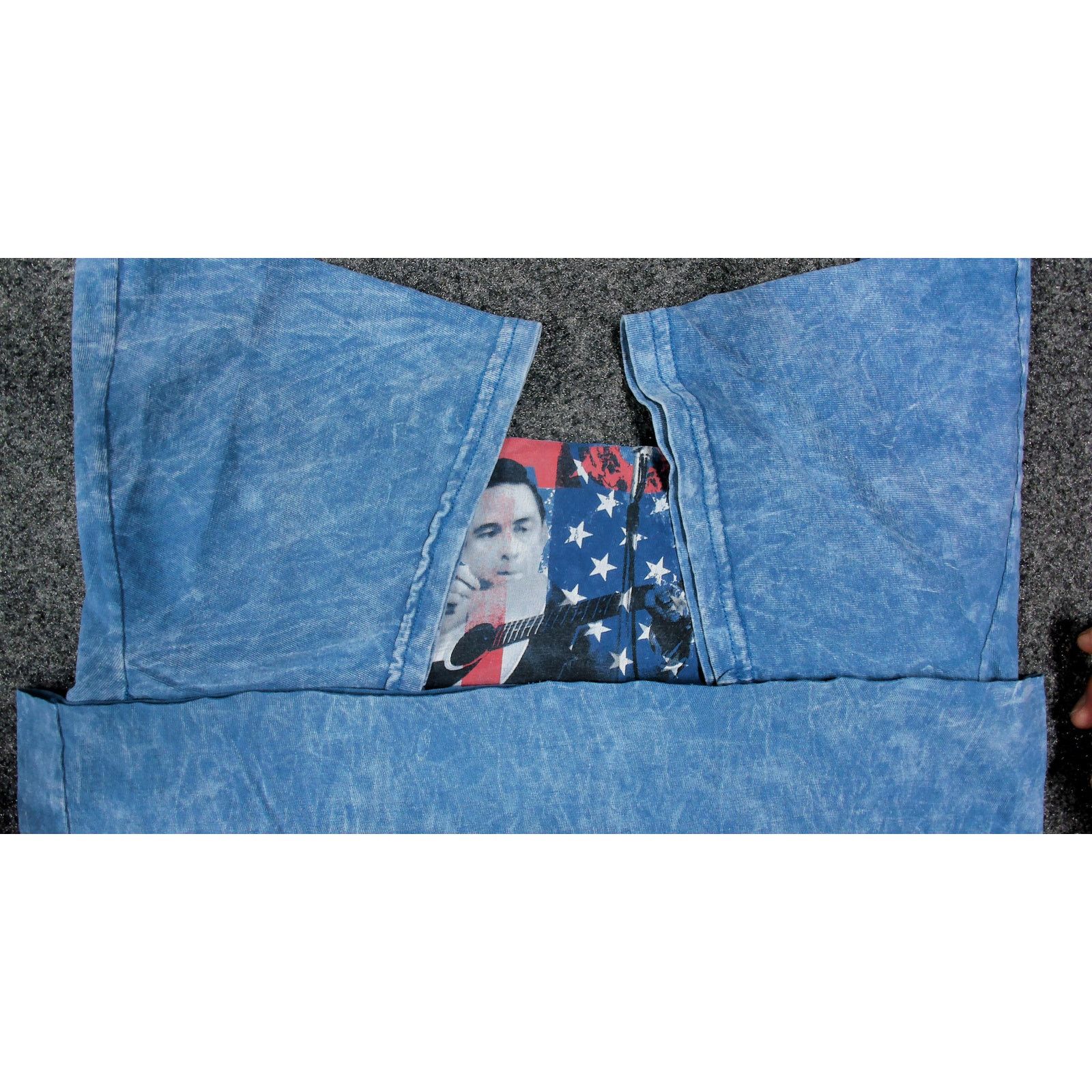 Other Custom / Vintage Style - Johnny Cash Acid Wash Boxy Crop Tee Size L / US 10 / IT 46 - 8 Thumbnail