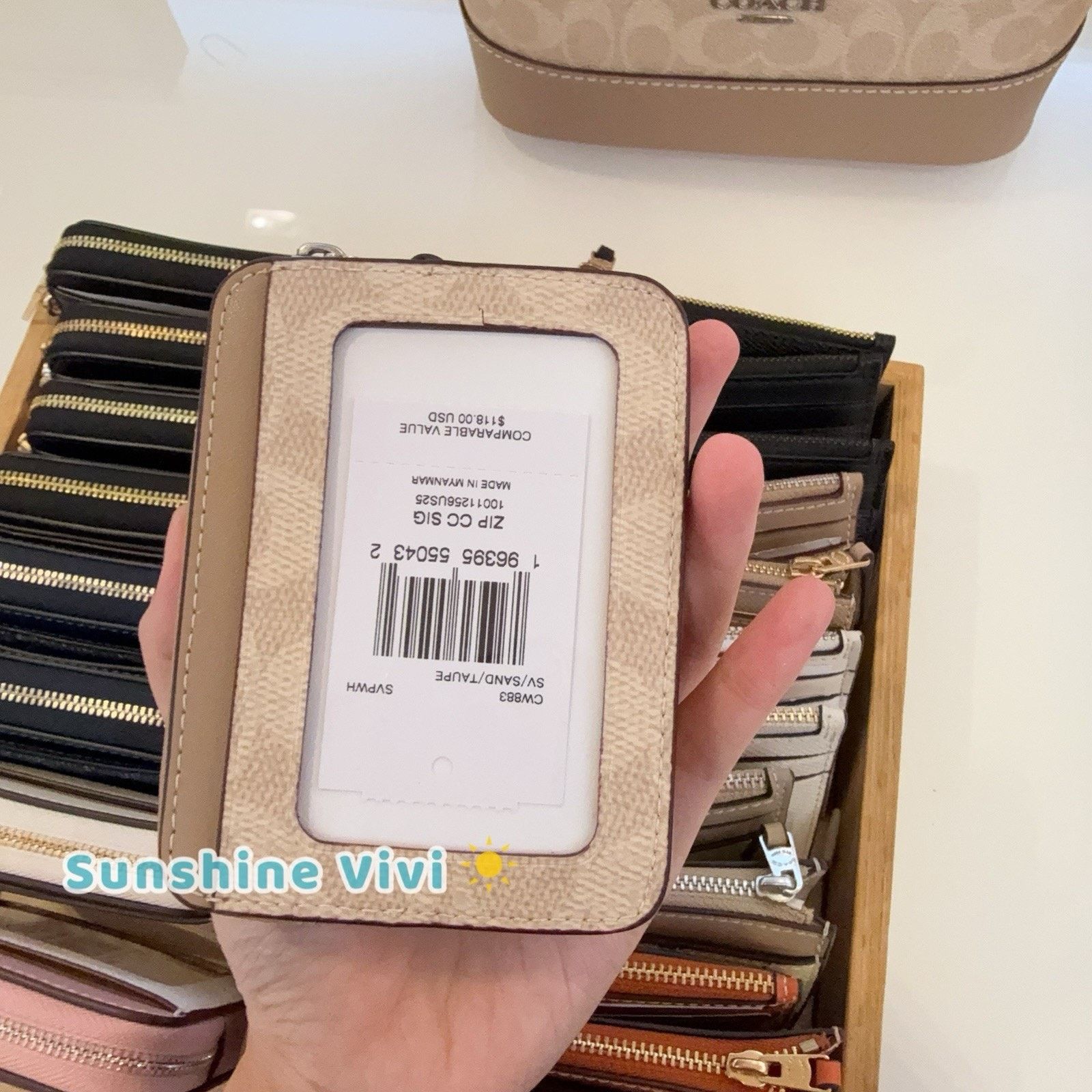 Coach NWT Coach CW883 Zip Card Case Silver/Sand/Taupe Size ONE SIZE - 5 Thumbnail